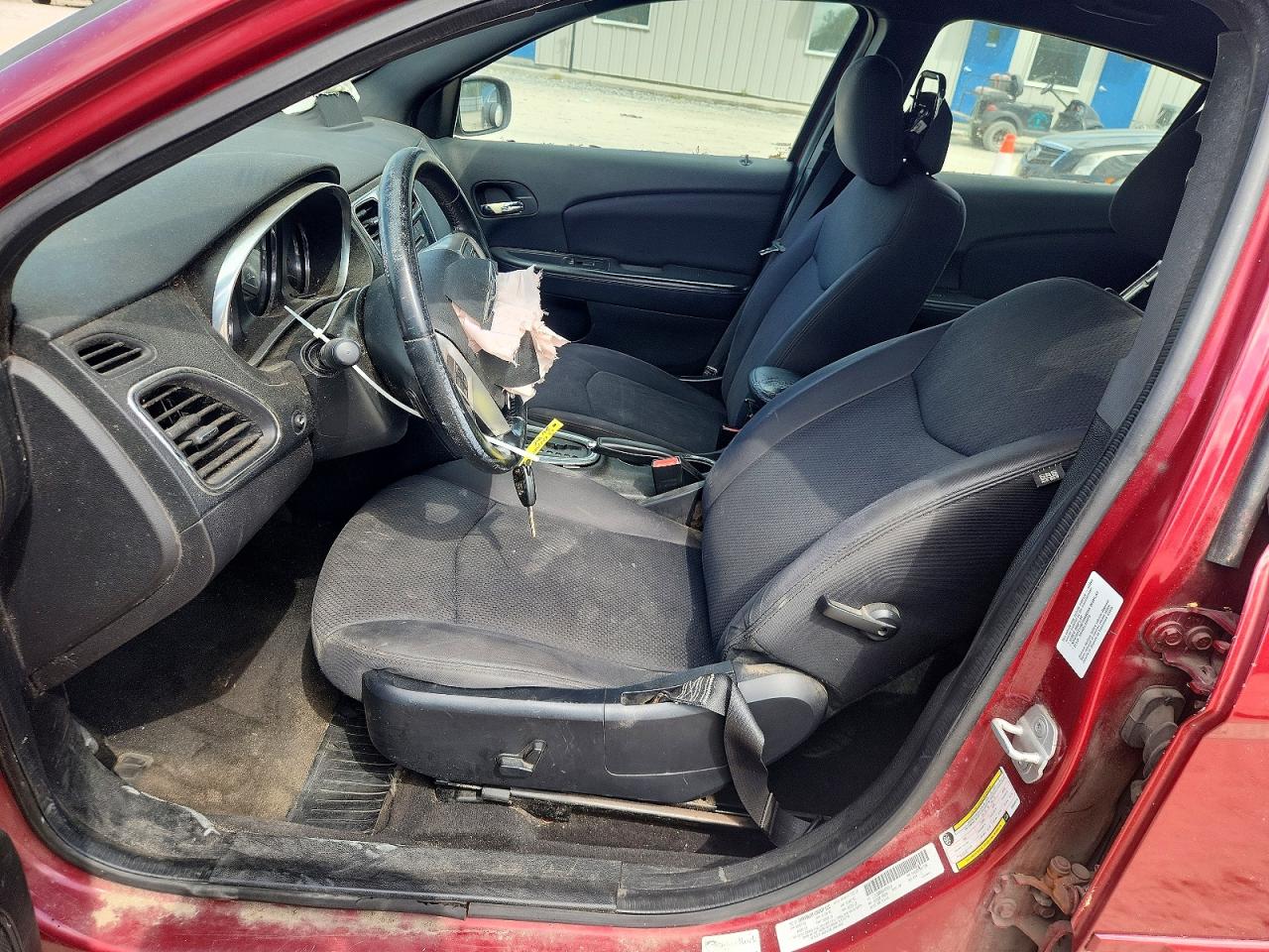 2013 Chrysler 200 Touring Burgundy vin: 1C3CCBBB8DN656510