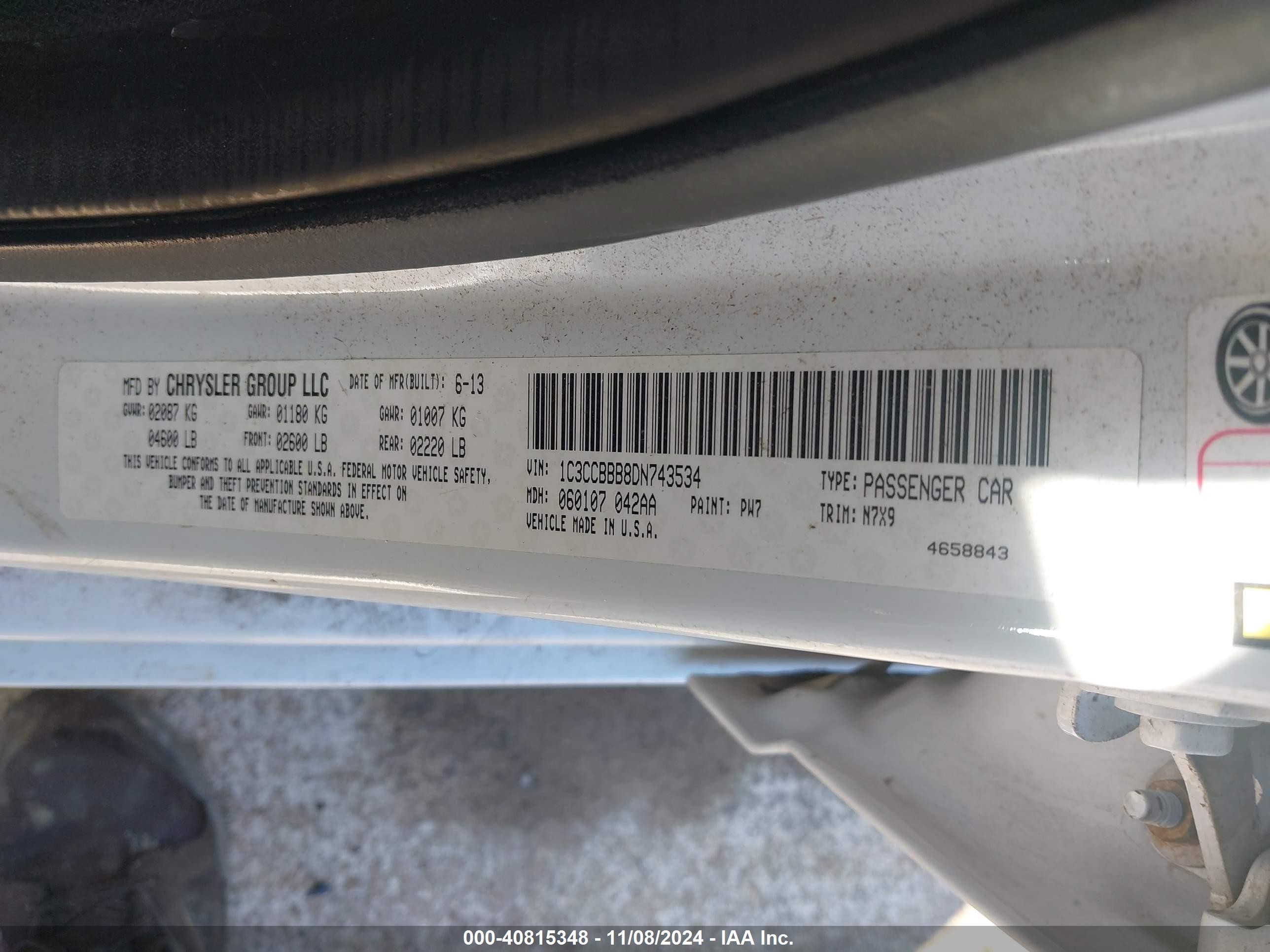 2013 Chrysler 200 Touring White vin: 1C3CCBBB8DN743534