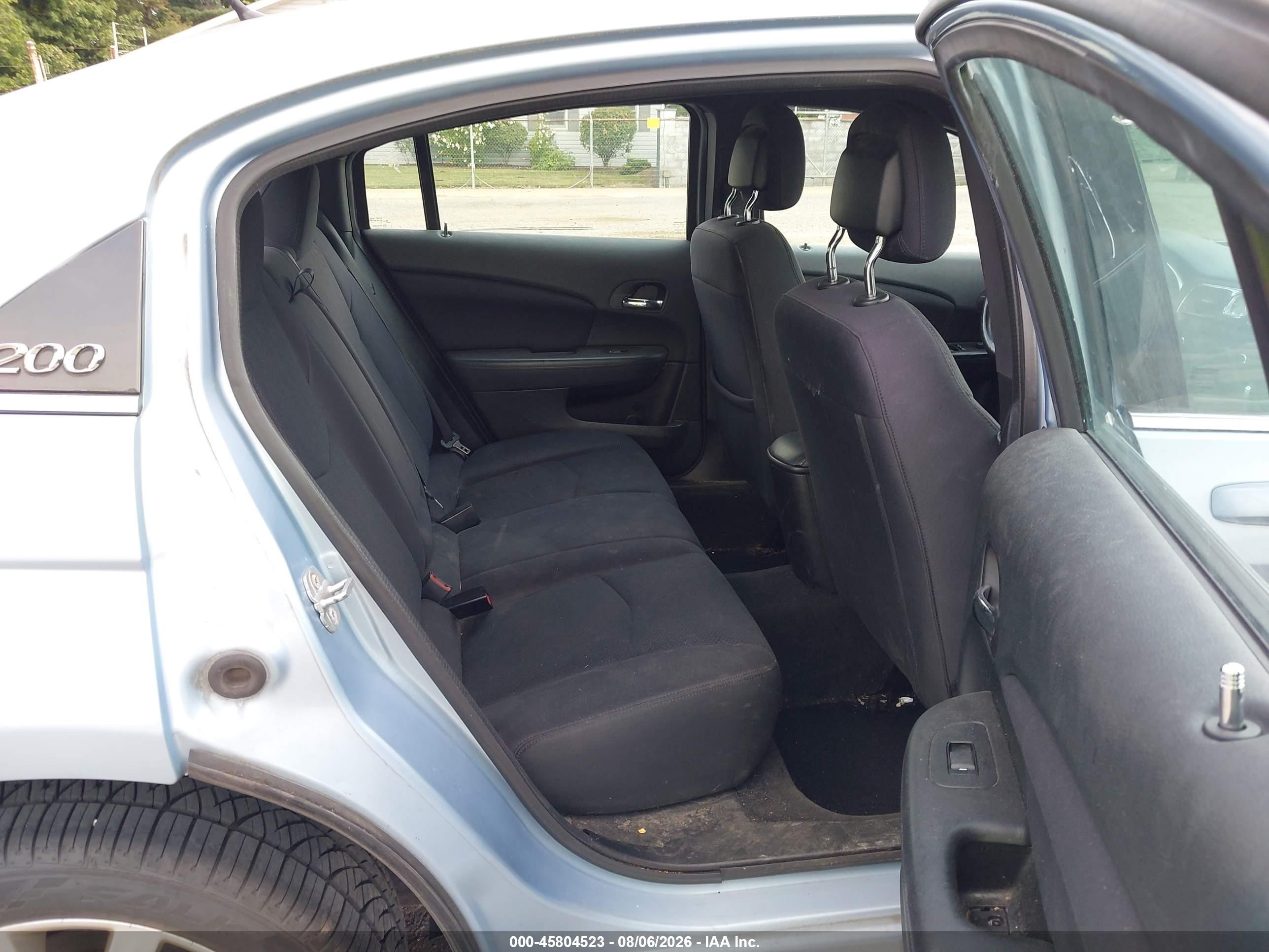 2013 Chrysler 200 Touring Blue vin: 1C3CCBBB8DN743968