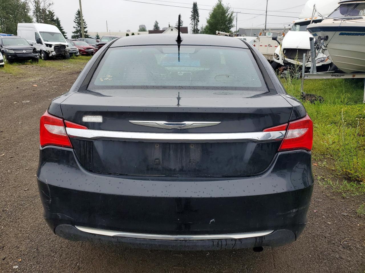 2013 Chrysler 200 Touring Black vin: 1C3CCBBB8DN758678