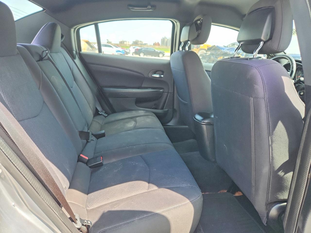 2014 Chrysler 200 Touring Серебряный vin: 1C3CCBBB8EN107617