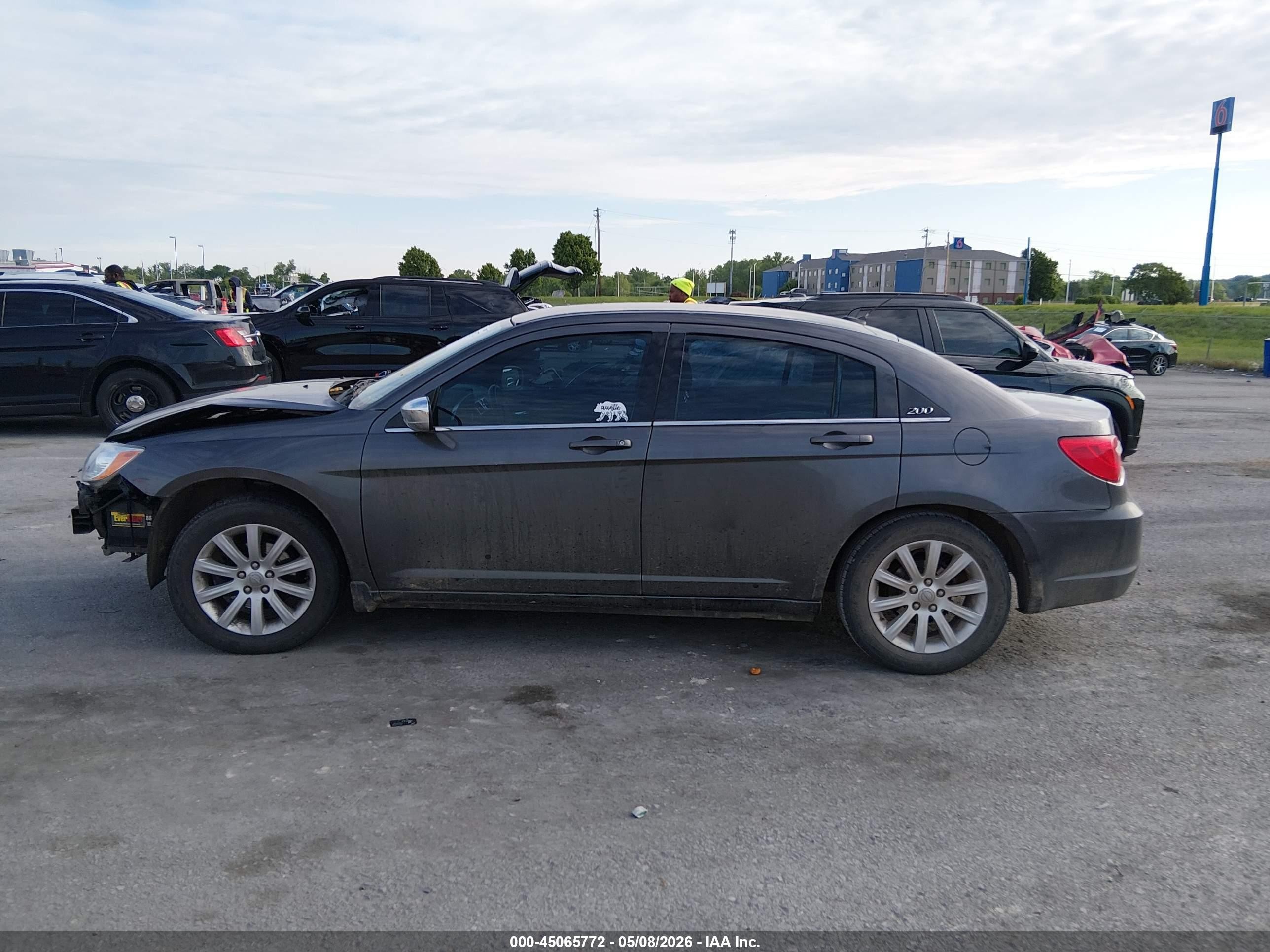 2014 Chrysler 200 Touring Gray vin: 1C3CCBBB8EN177215