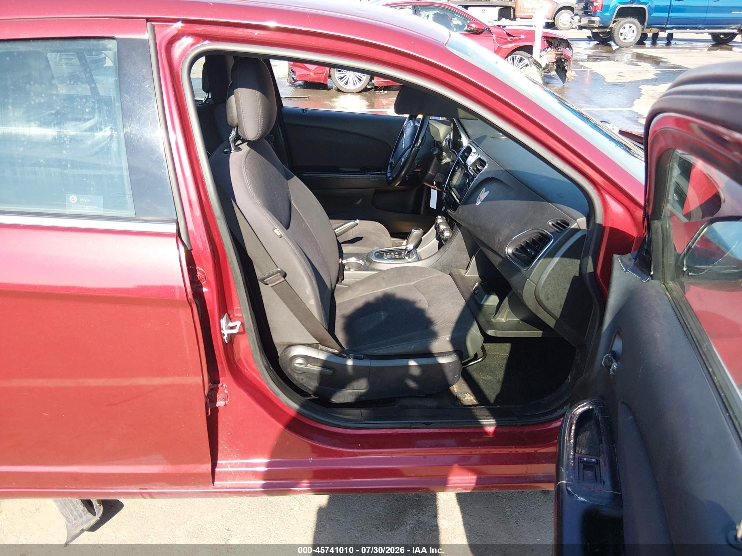 2012 Chrysler 200 Touring Red vin: 1C3CCBBB9CN288062