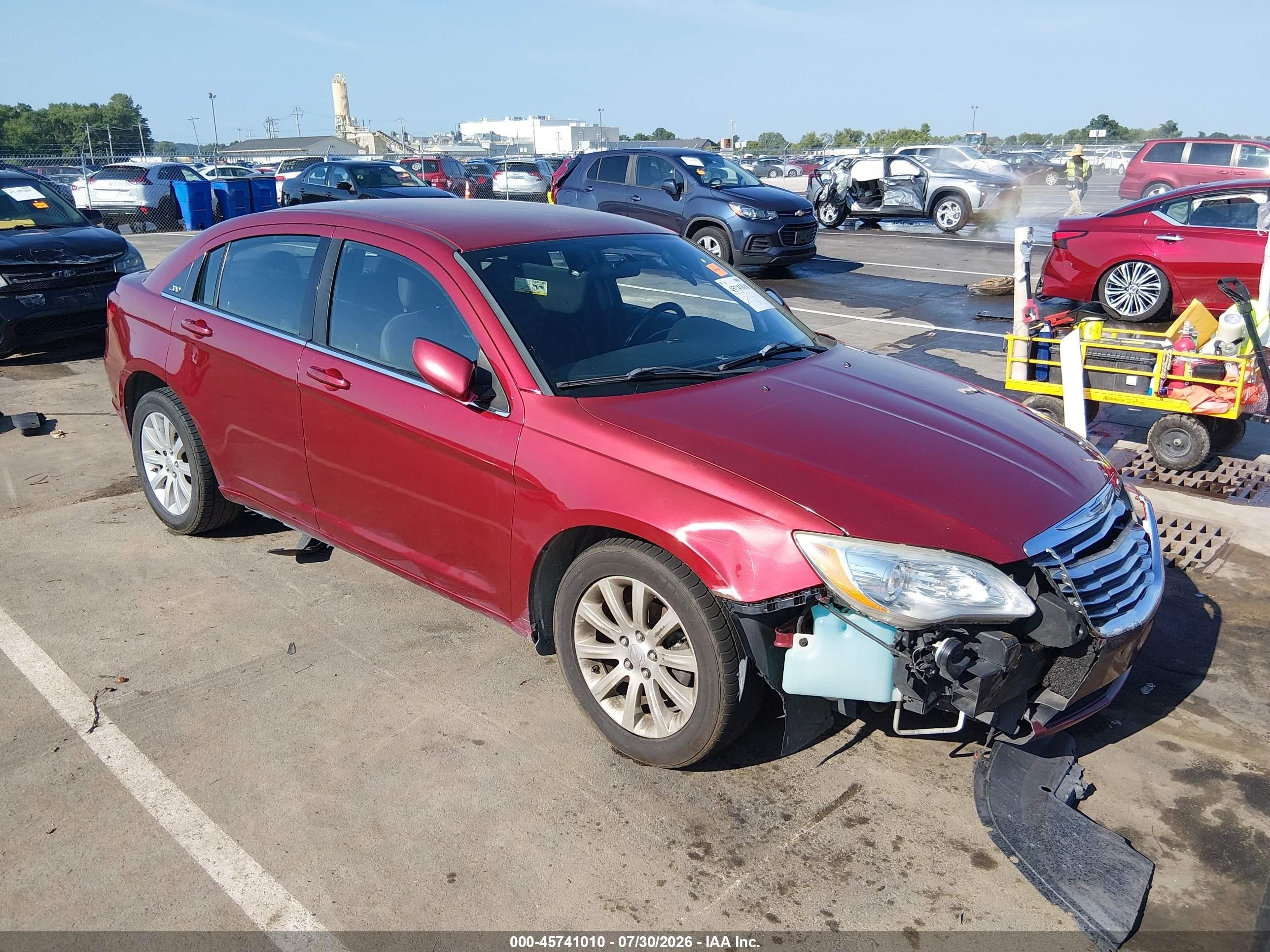 2012 Chrysler 200 Touring Red vin: 1C3CCBBB9CN288062