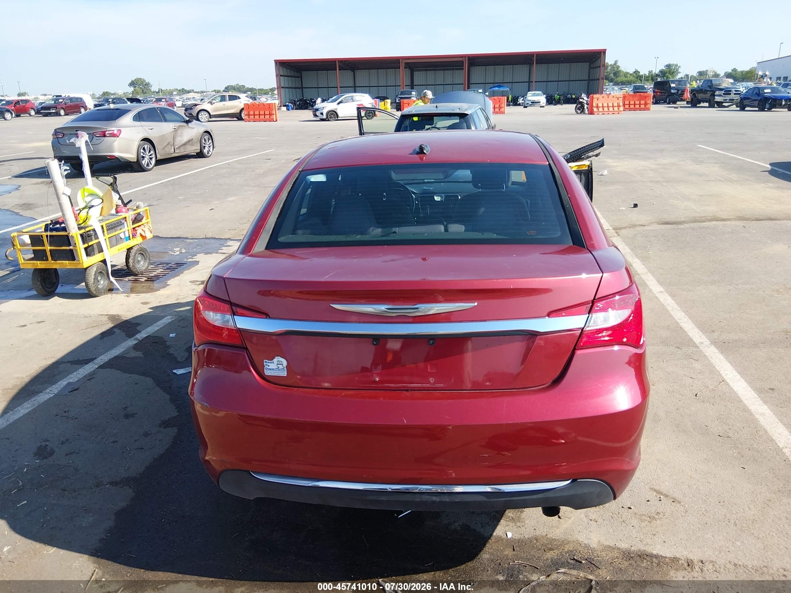 2012 Chrysler 200 Touring Red vin: 1C3CCBBB9CN288062