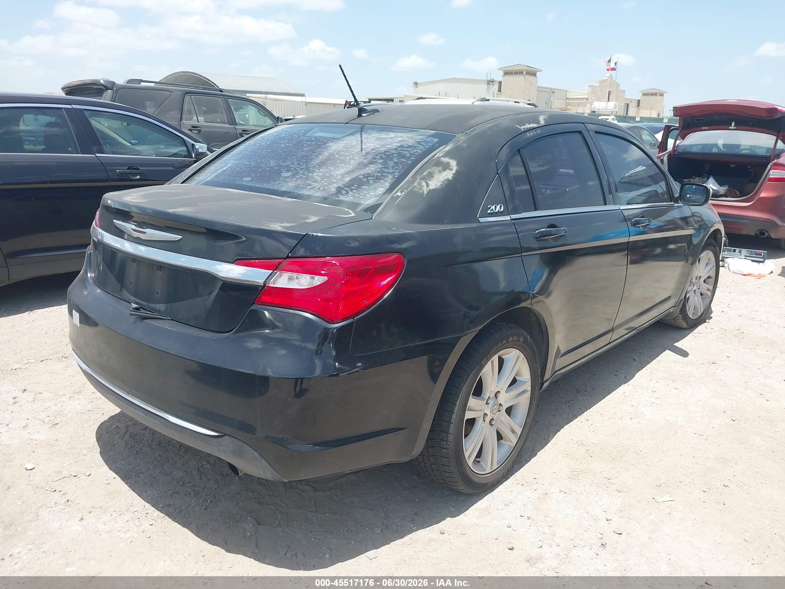 2013 Chrysler 200 Touring Black vin: 1C3CCBBB9DN542015