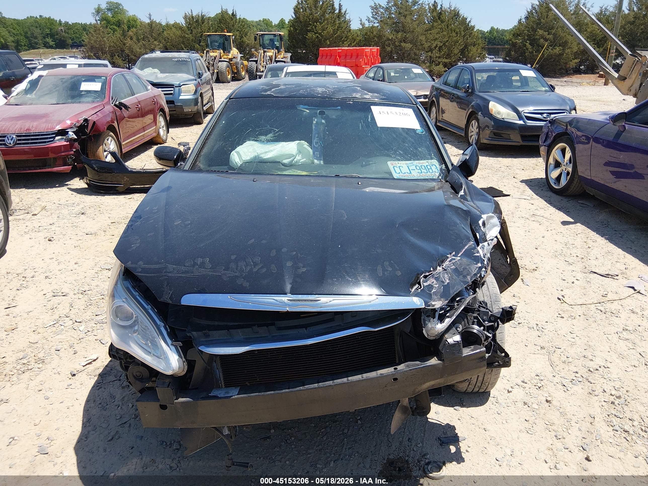2013 Chrysler 200 Touring Черный vin: 1C3CCBBB9DN545321
