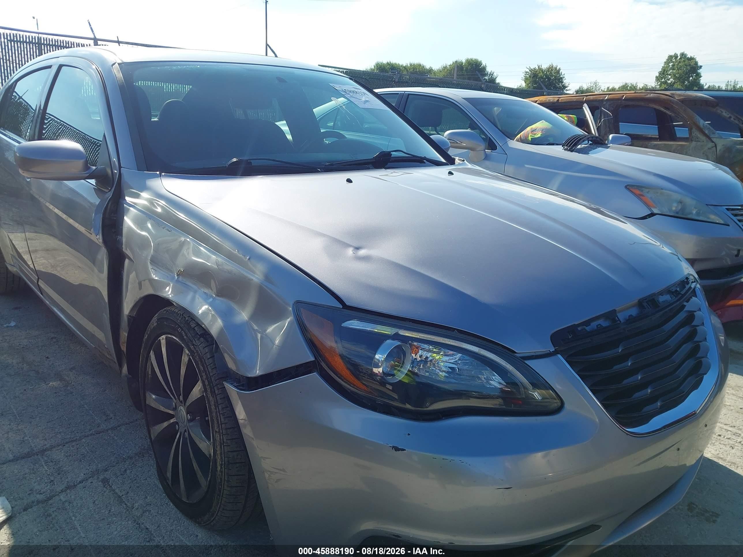 2013 Chrysler 200 Touring Silver vin: 1C3CCBBB9DN578481