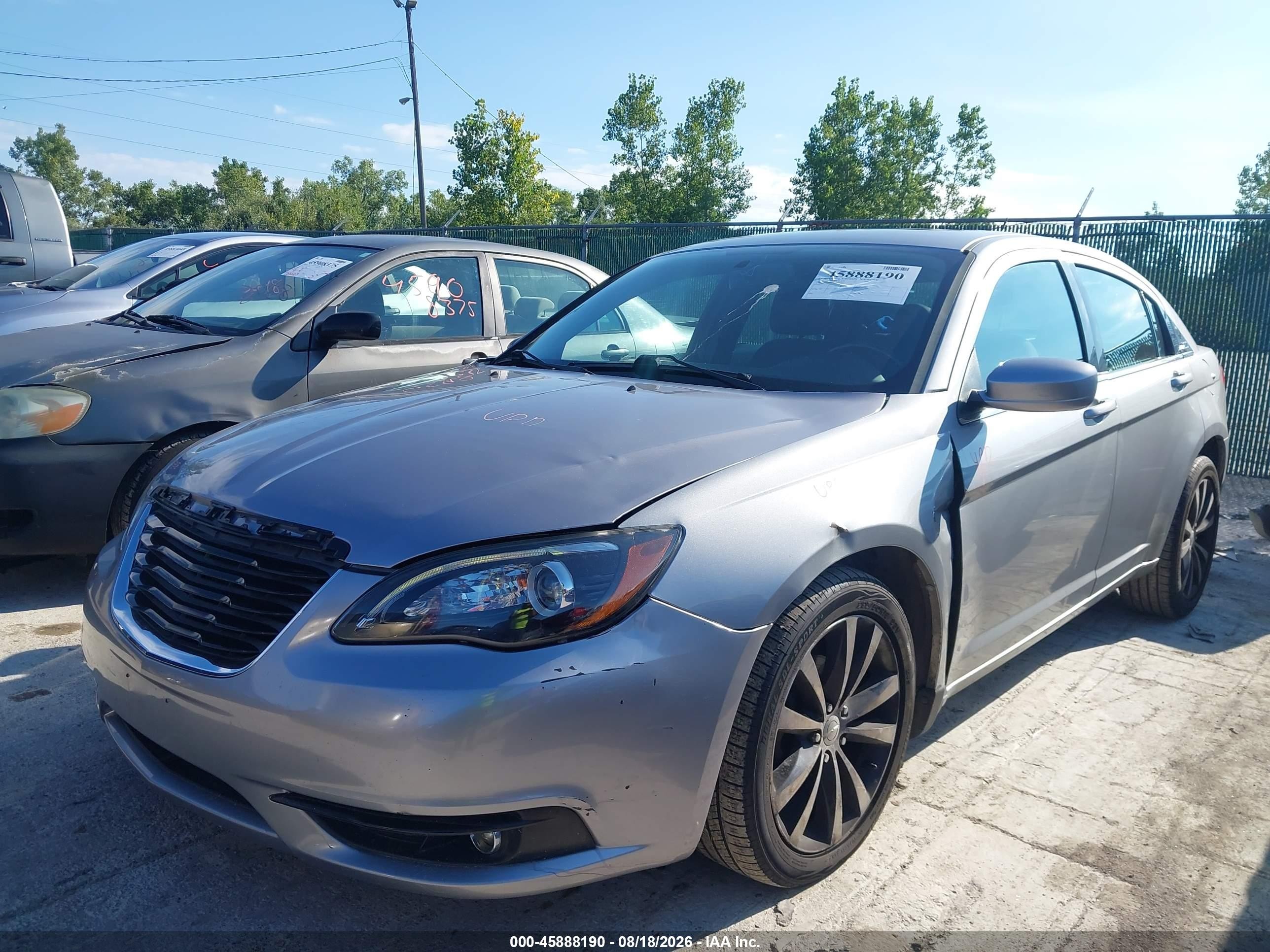 2013 Chrysler 200 Touring Silver vin: 1C3CCBBB9DN578481