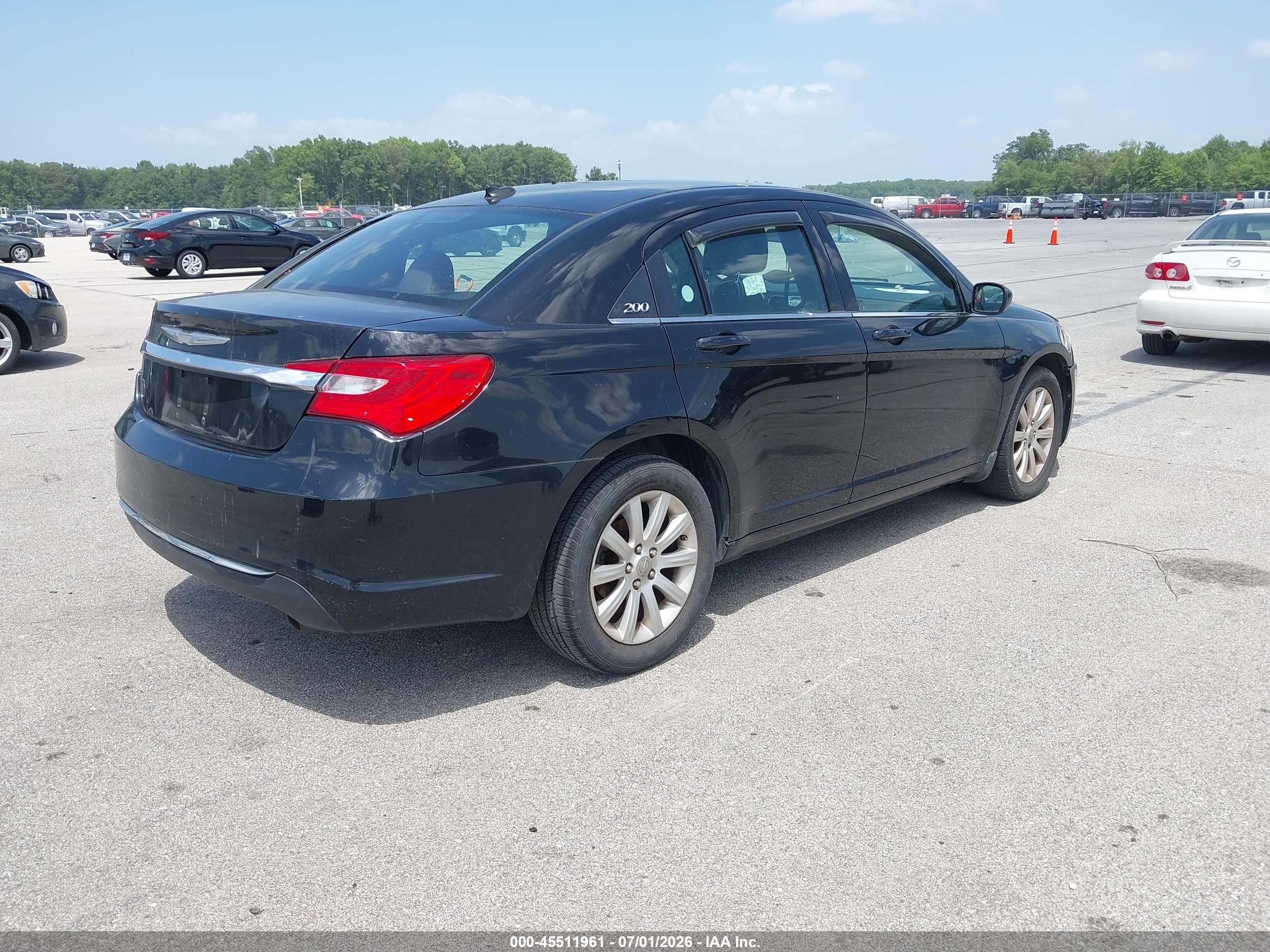 2013 Chrysler 200 Touring Черный vin: 1C3CCBBB9DN579968