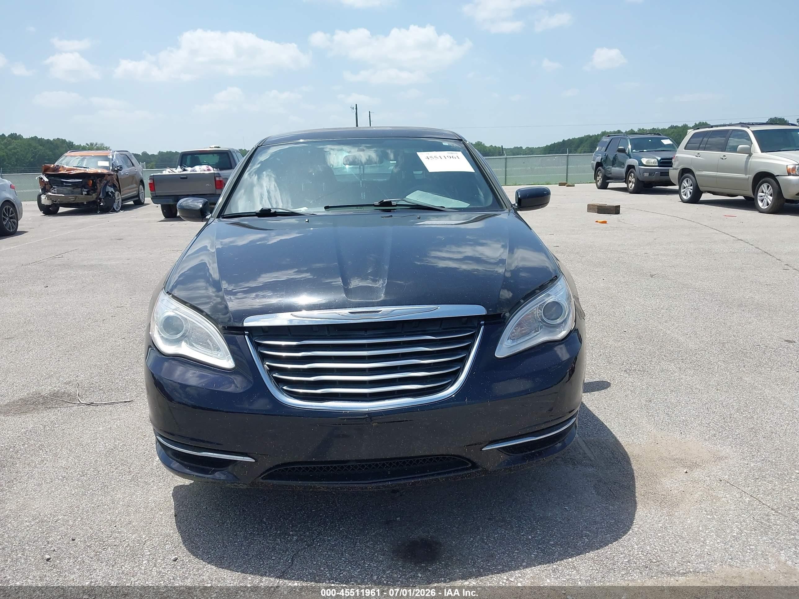 2013 Chrysler 200 Touring Черный vin: 1C3CCBBB9DN579968