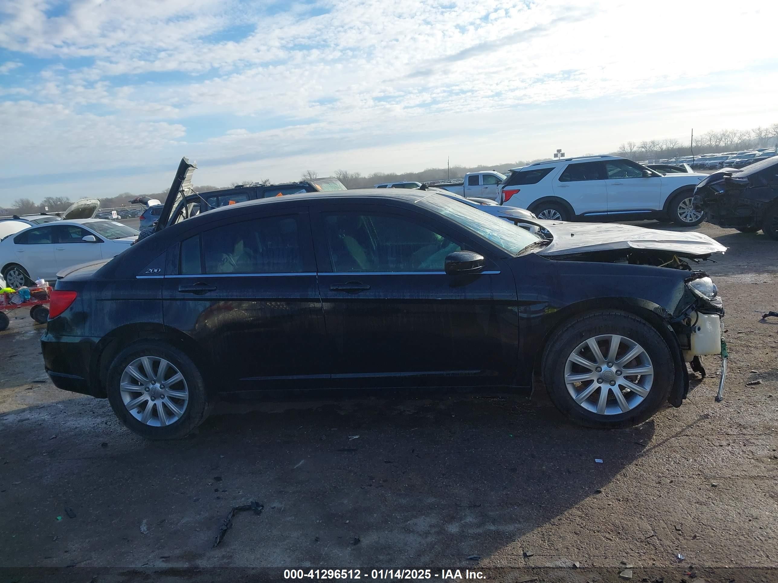 2013 Chrysler 200 Touring Black vin: 1C3CCBBB9DN611897