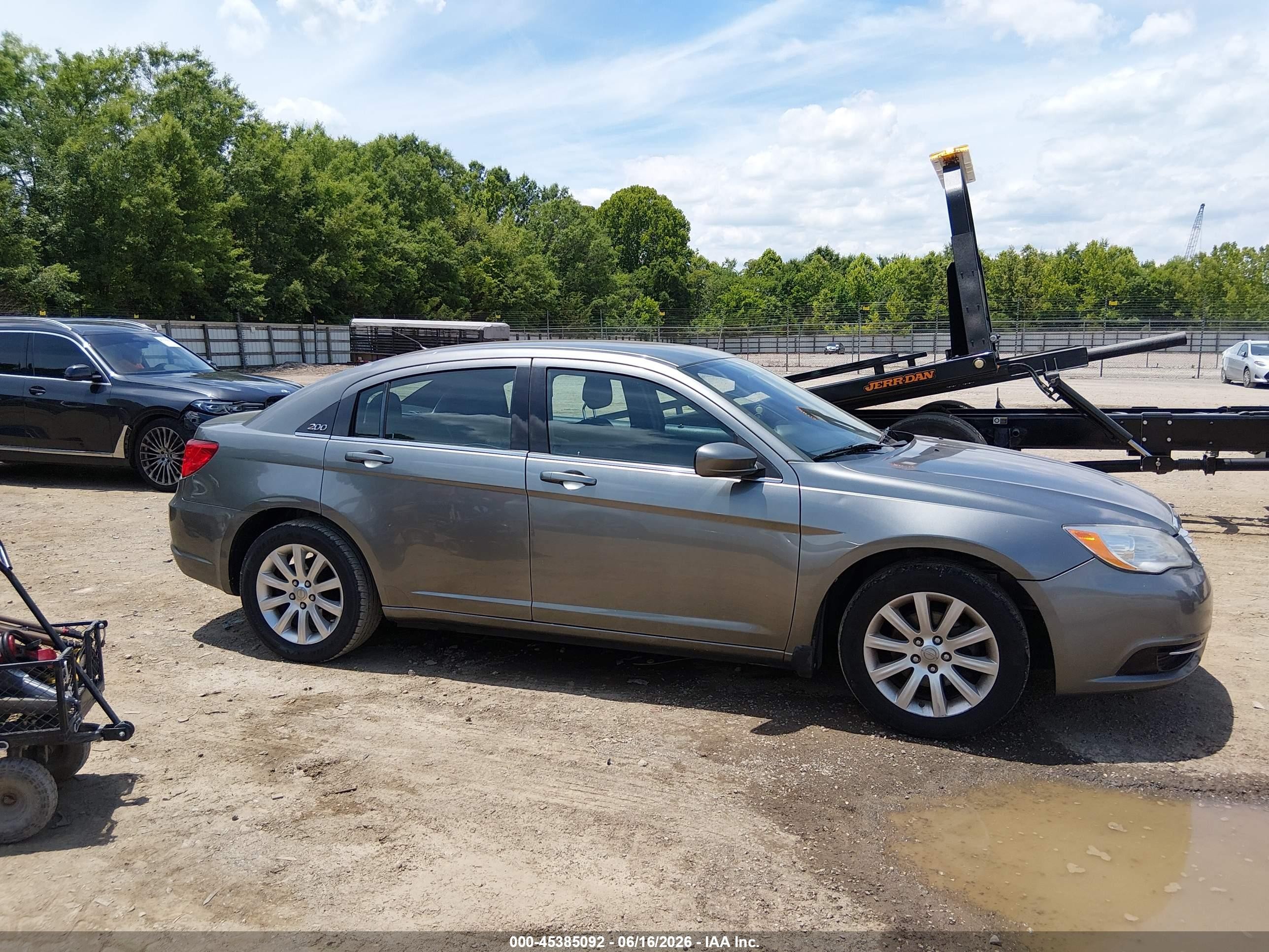 2013 Chrysler 200 Touring Серый vin: 1C3CCBBB9DN654409