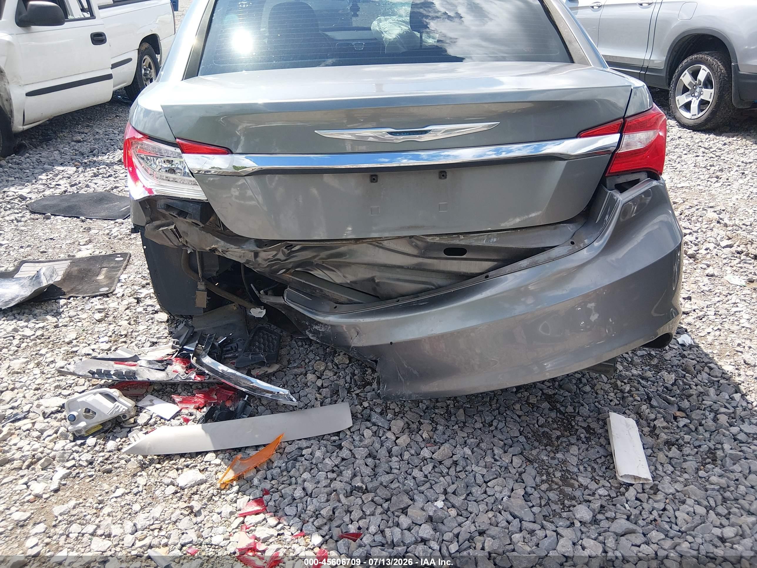 2013 Chrysler 200 Touring Gray vin: 1C3CCBBB9DN696062