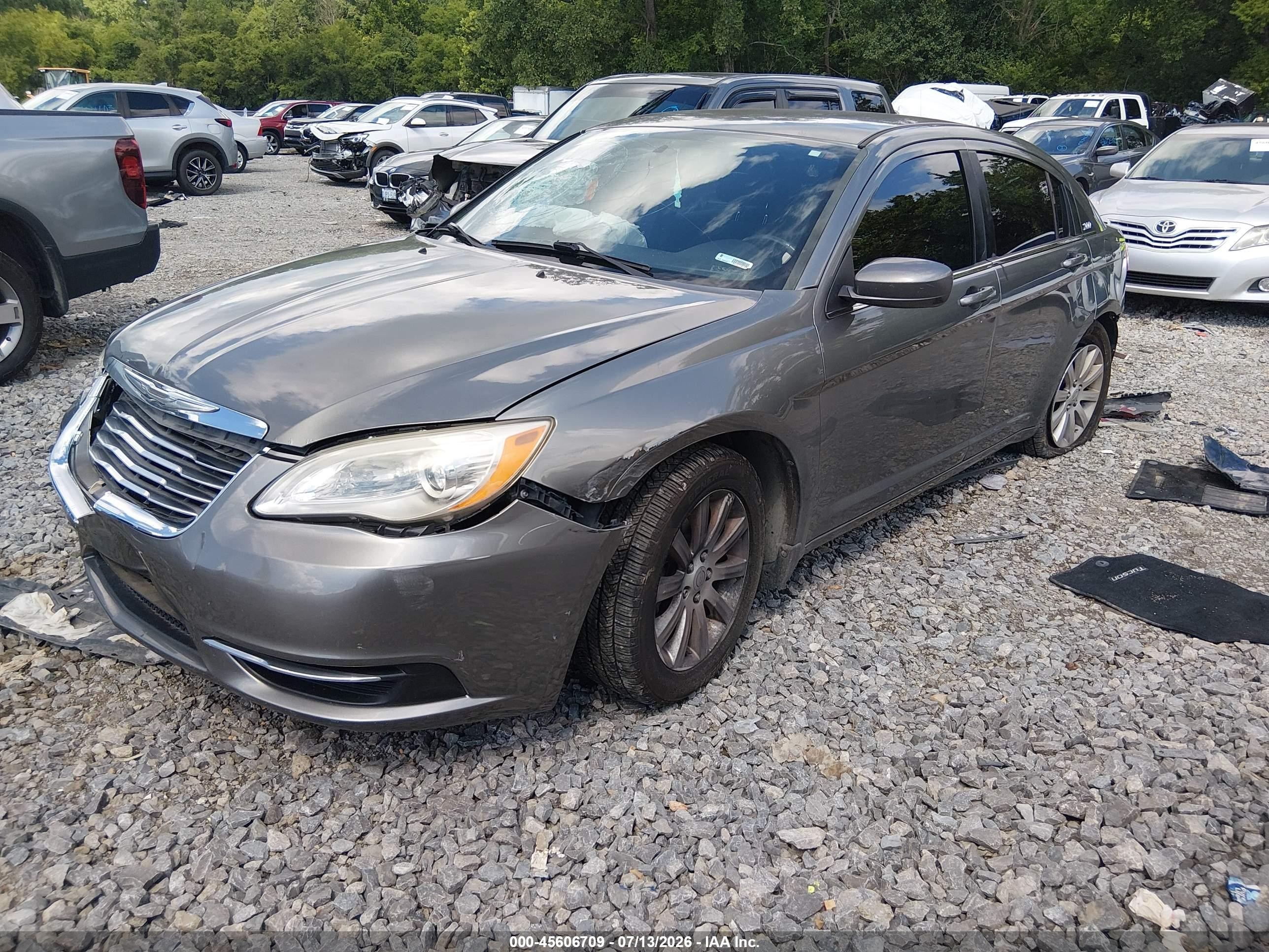 2013 Chrysler 200 Touring Gray vin: 1C3CCBBB9DN696062