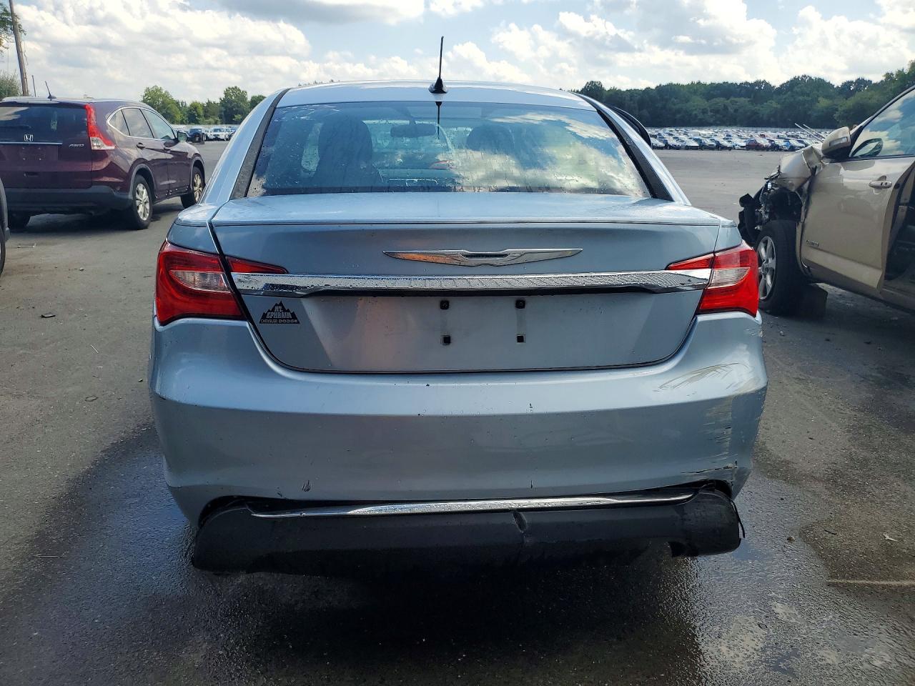 2013 Chrysler 200 Touring Blue vin: 1C3CCBBBXDN546929