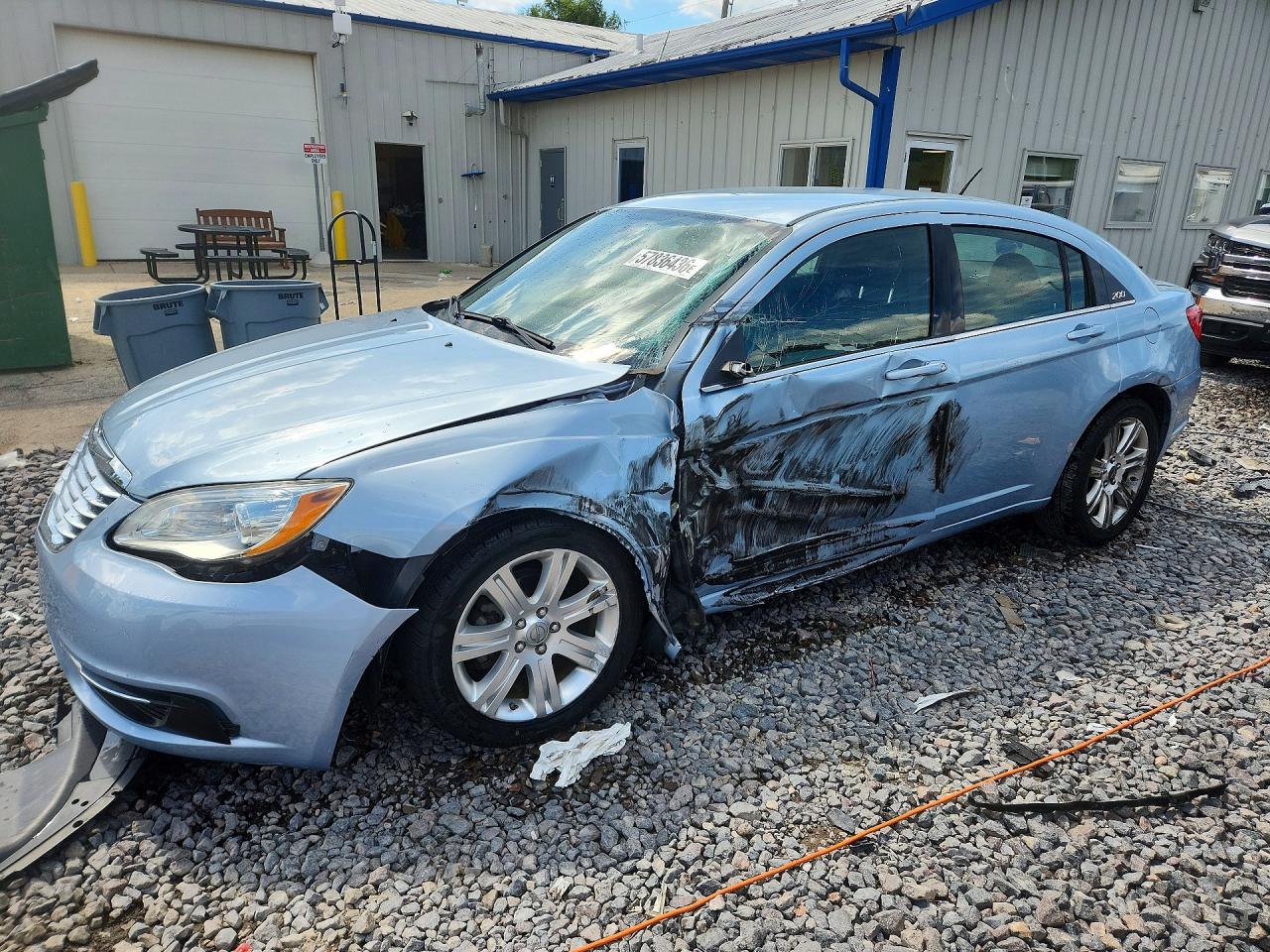 2013 Chrysler 200 Touring Blue vin: 1C3CCBBBXDN596021