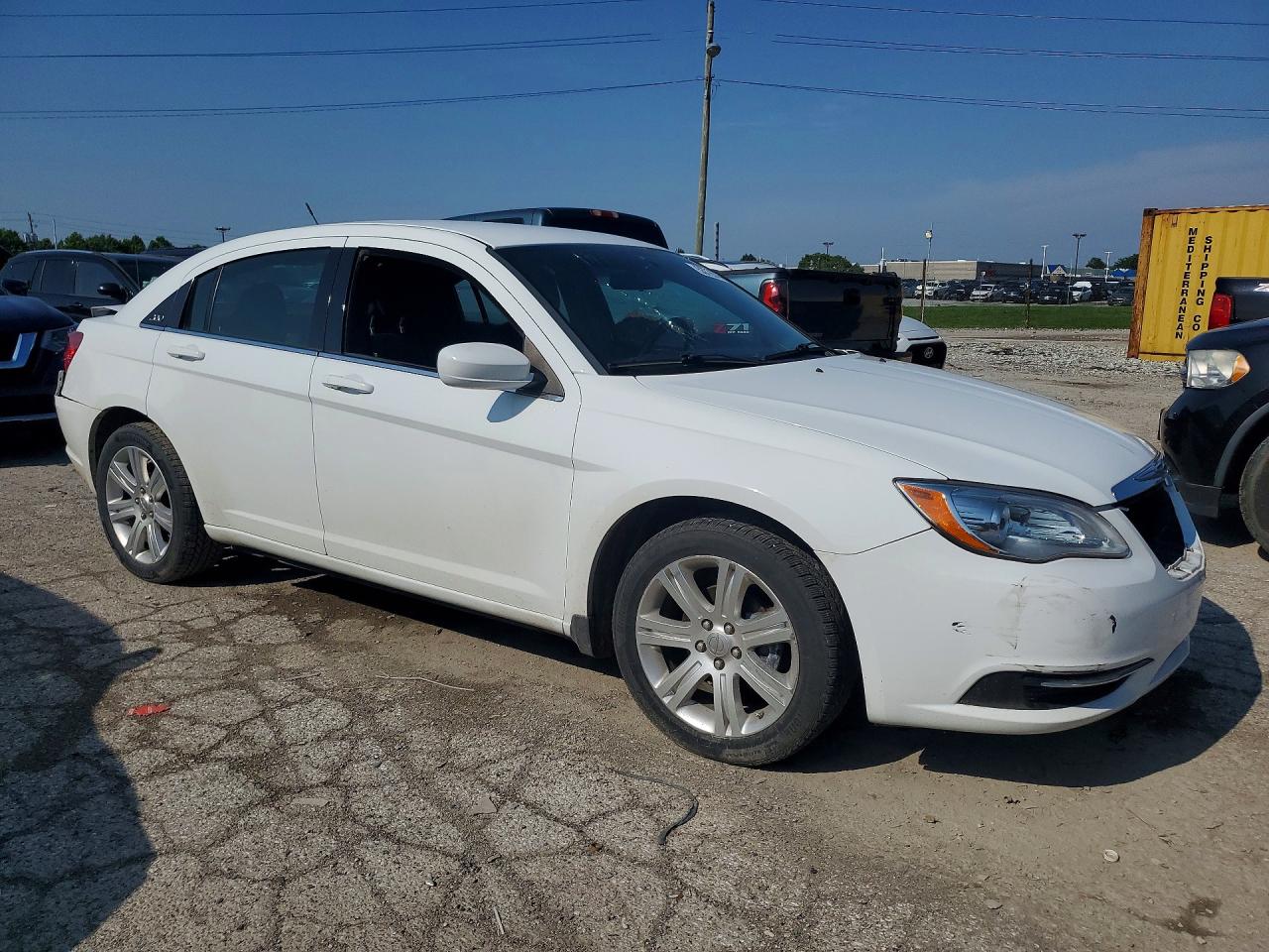 2013 Chrysler 200 Touring White vin: 1C3CCBBBXDN763879