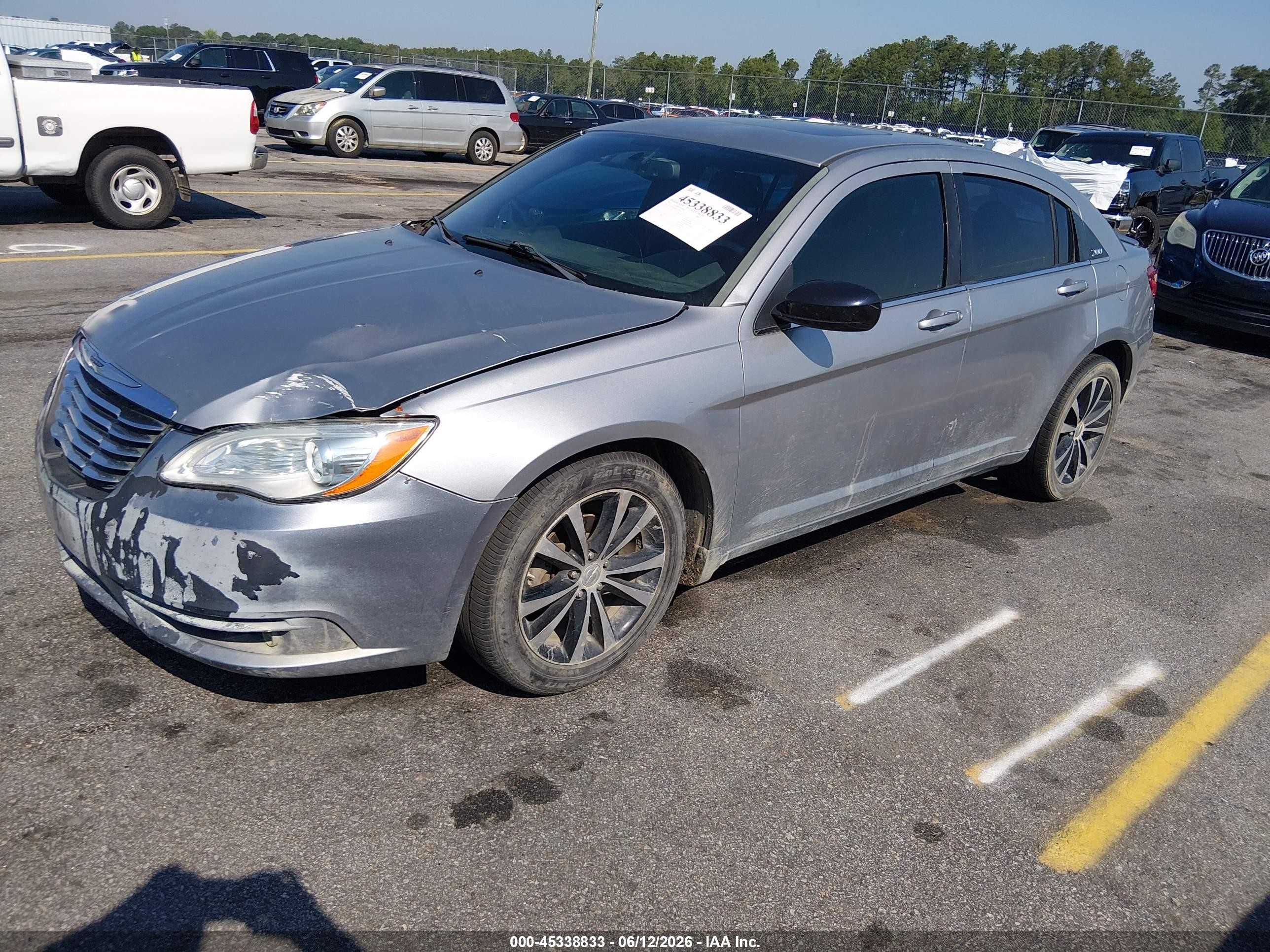 2014 Chrysler 200 Touring Silver vin: 1C3CCBBBXEN119929