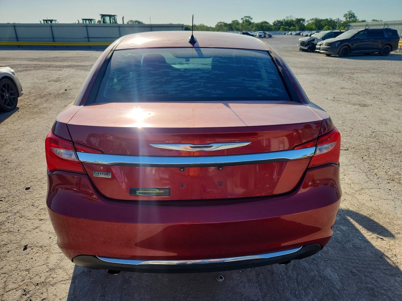 2013 Chrysler 200 Touring Burgundy vin: 1C3CCBBG0DN528306