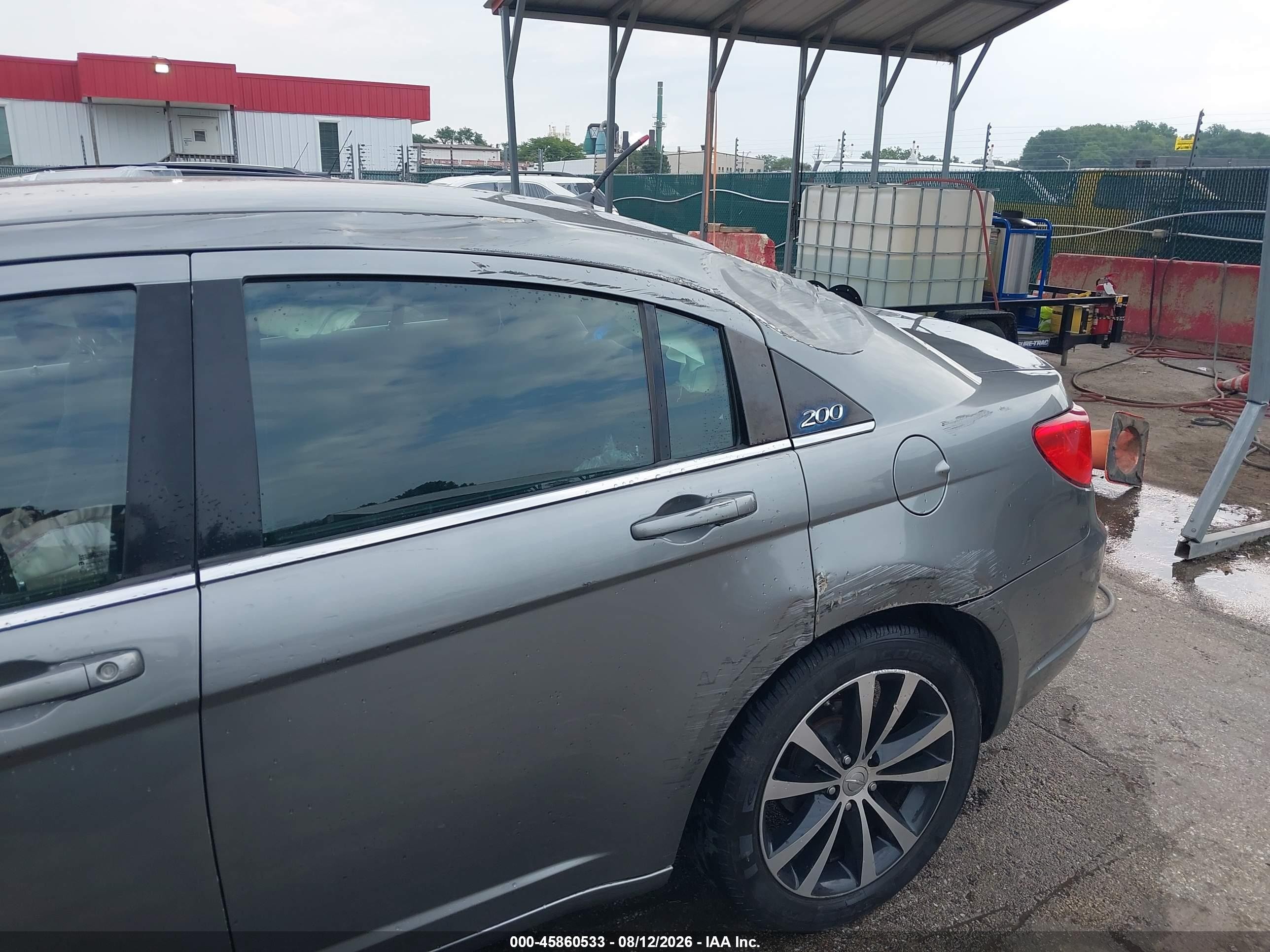 2013 Chrysler 200 Touring Gray vin: 1C3CCBBG1DN736422