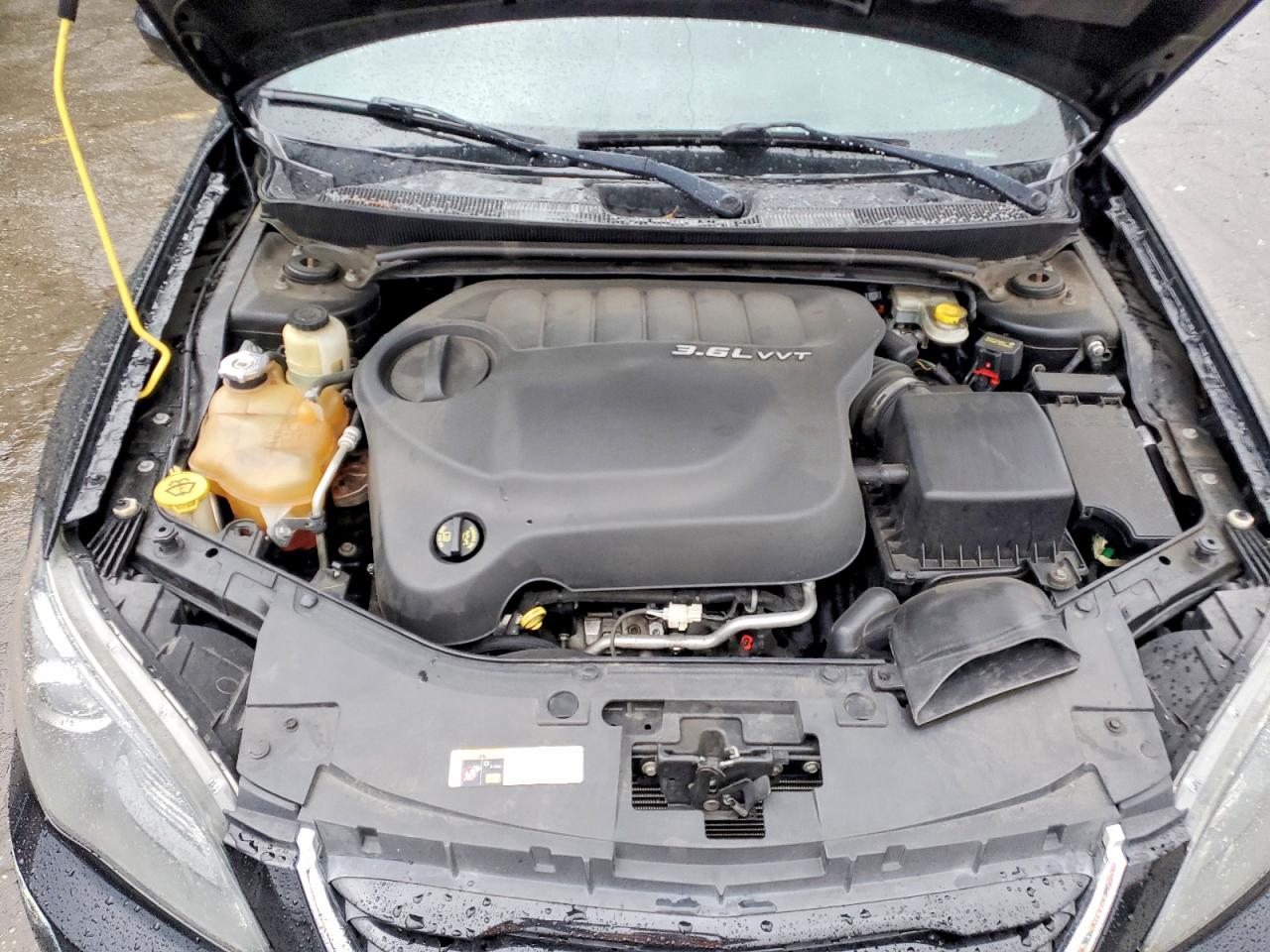 2014 Chrysler 200 Touring Черный vin: 1C3CCBBG1EN132032