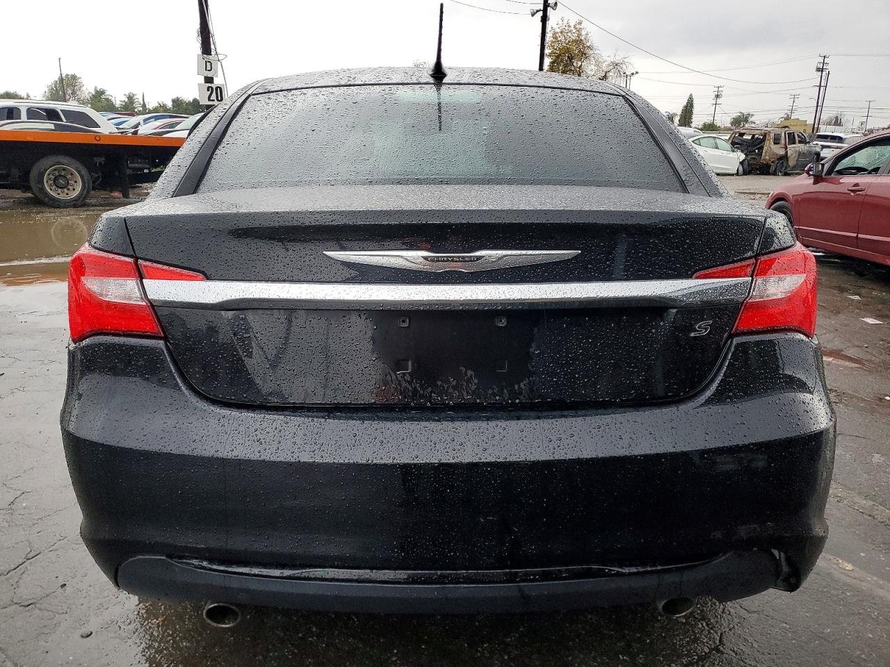 2014 Chrysler 200 Touring Черный vin: 1C3CCBBG1EN132032