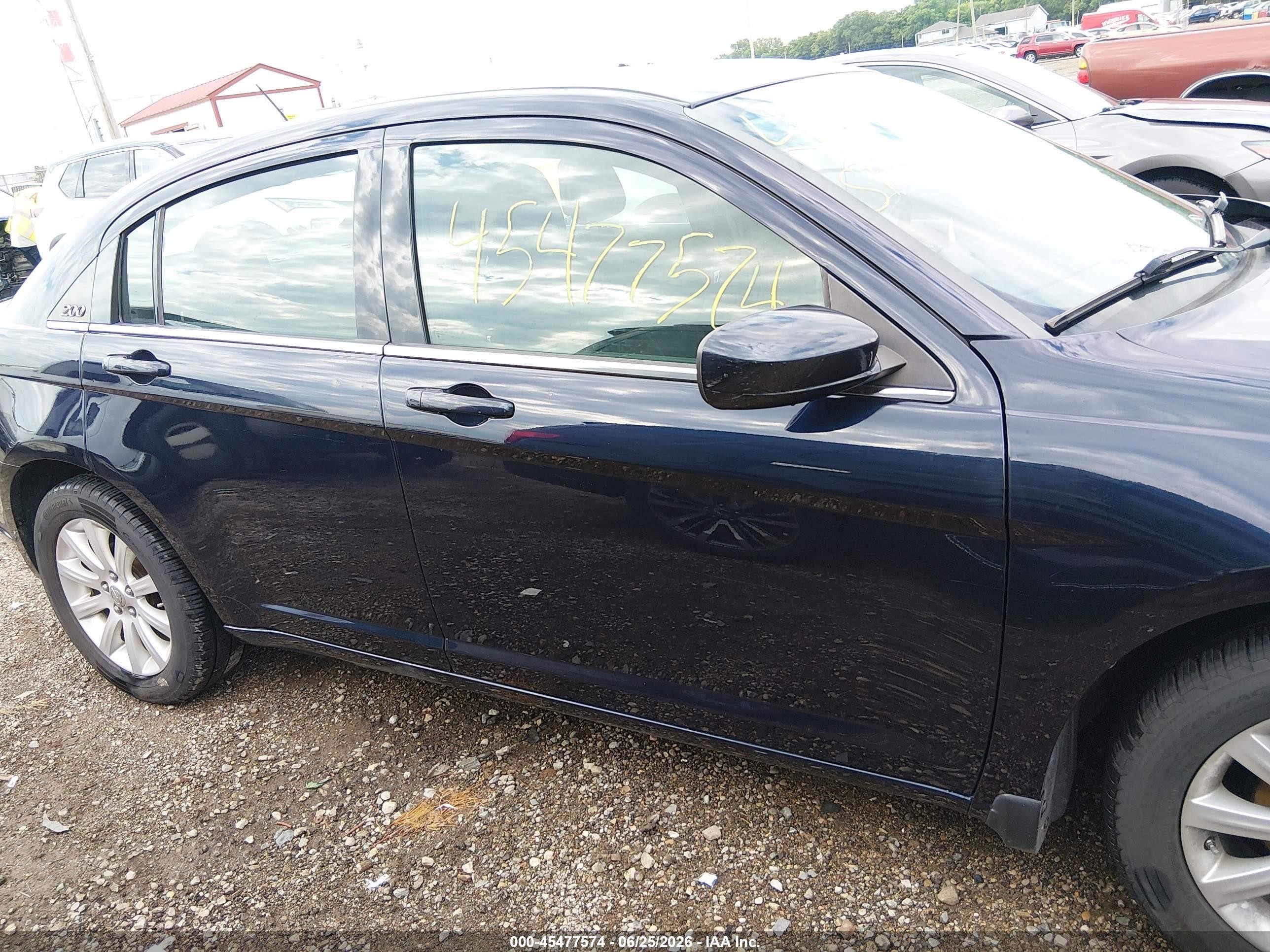 2012 Chrysler 200 Touring Dark Blue vin: 1C3CCBBG2CN188607