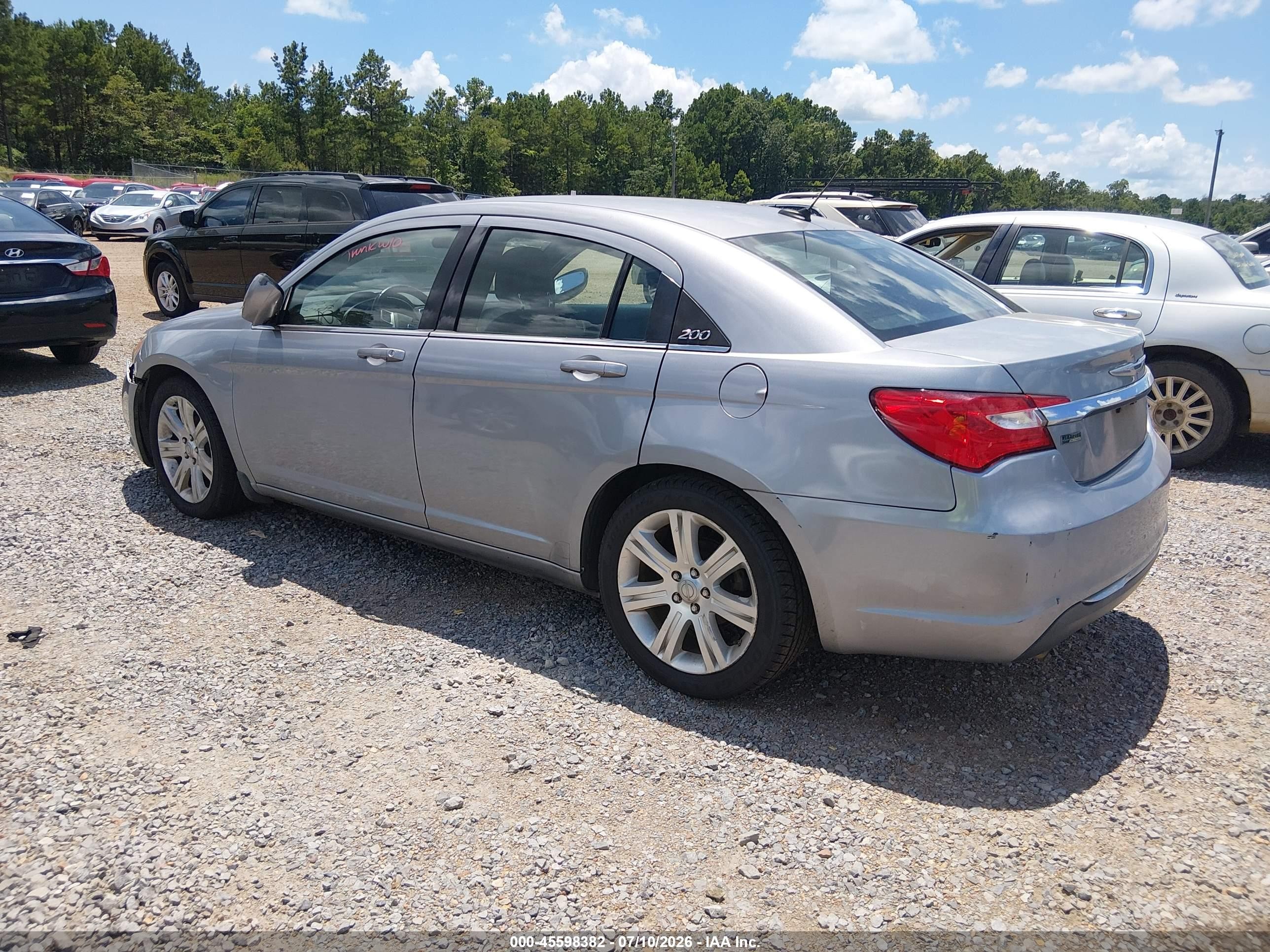 2013 Chrysler 200 Touring Silver vin: 1C3CCBBG2DN531854