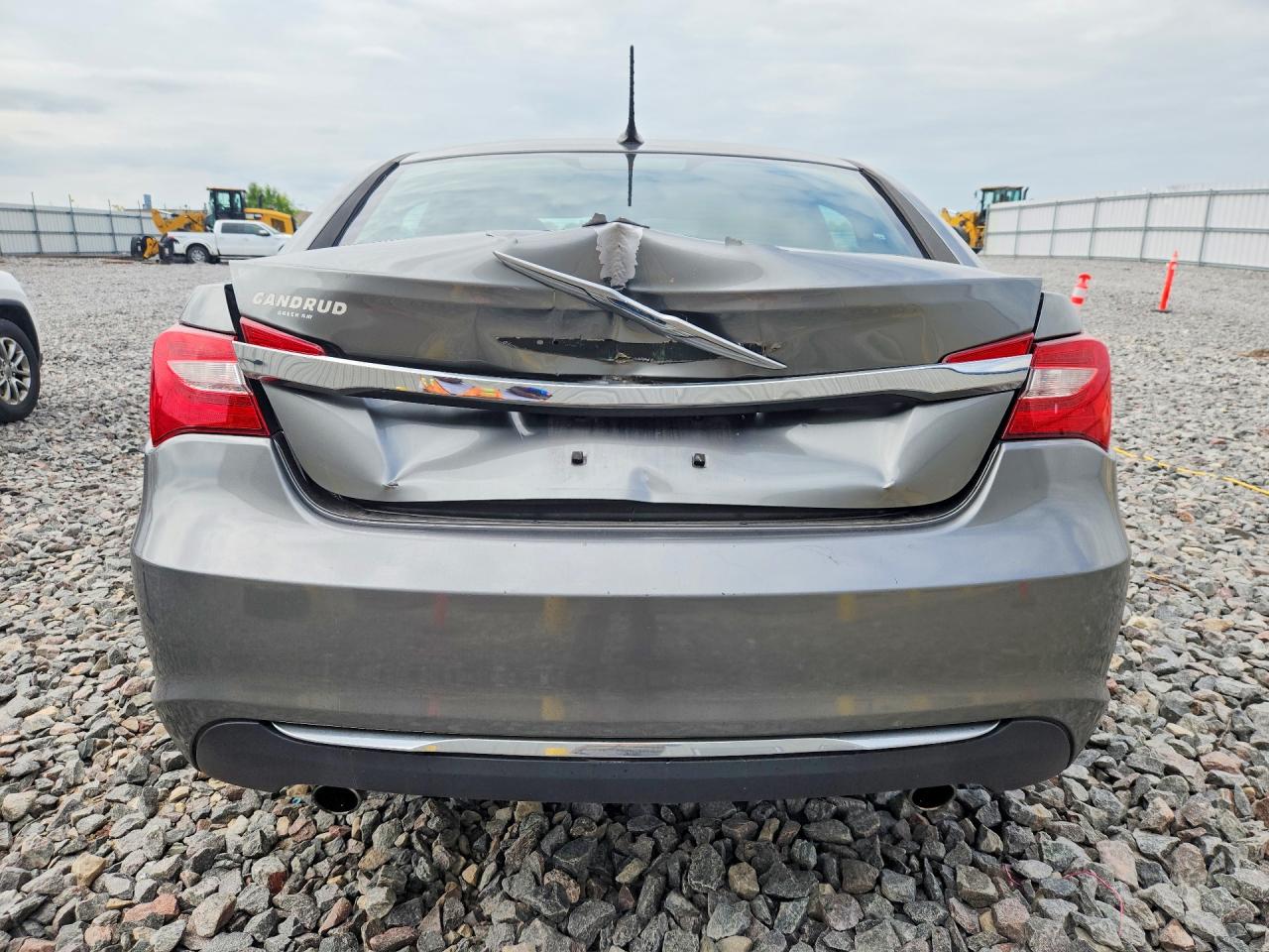 2012 Chrysler 200 Touring Gray vin: 1C3CCBBG3CN303490