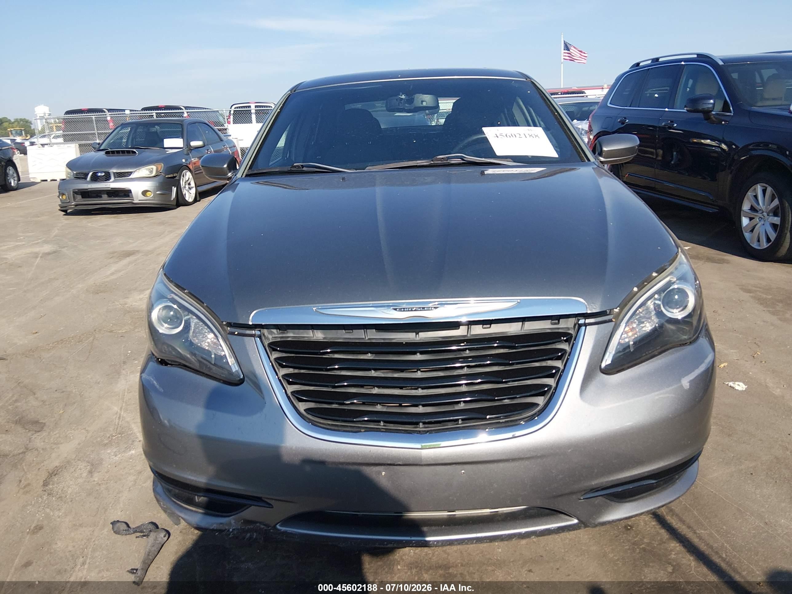 2012 Chrysler 200 Touring Серый vin: 1C3CCBBG4CN288711