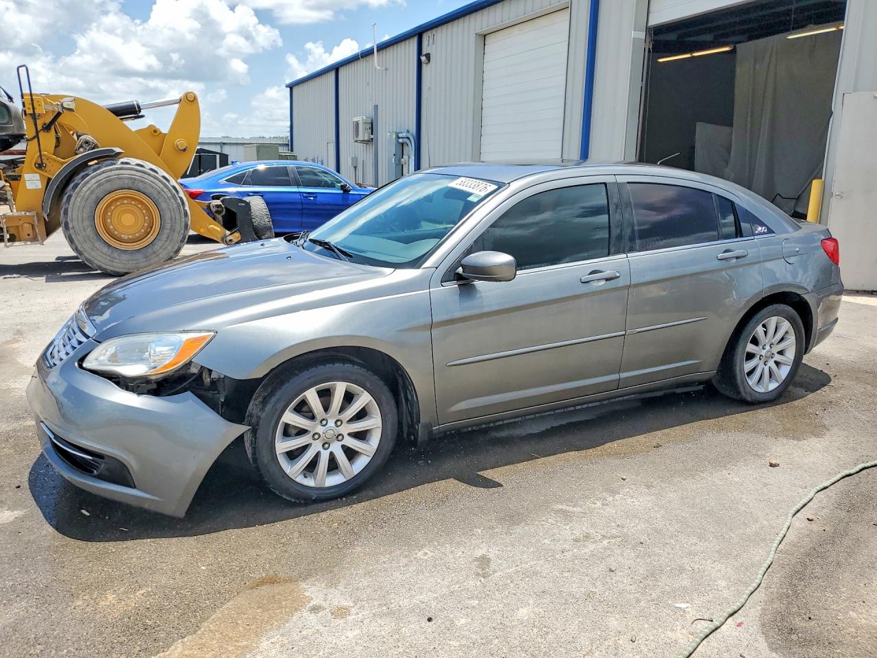 2013 Chrysler 200 Touring Charcoal vin: 1C3CCBBG4DN659822