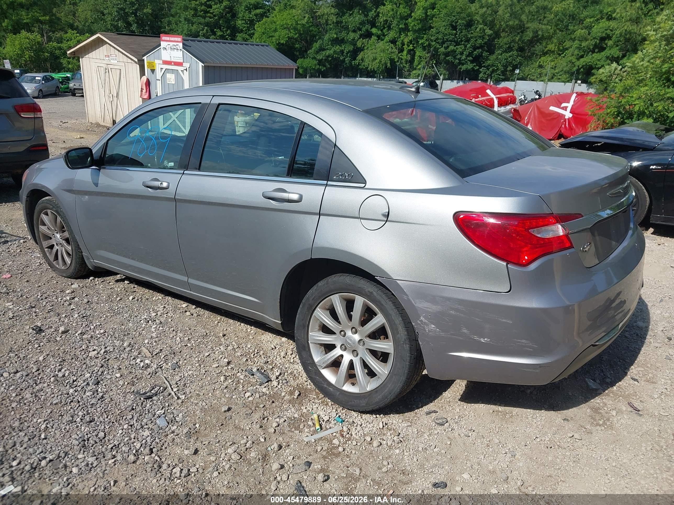 2013 Chrysler 200 Touring Silver vin: 1C3CCBBG4DN718013
