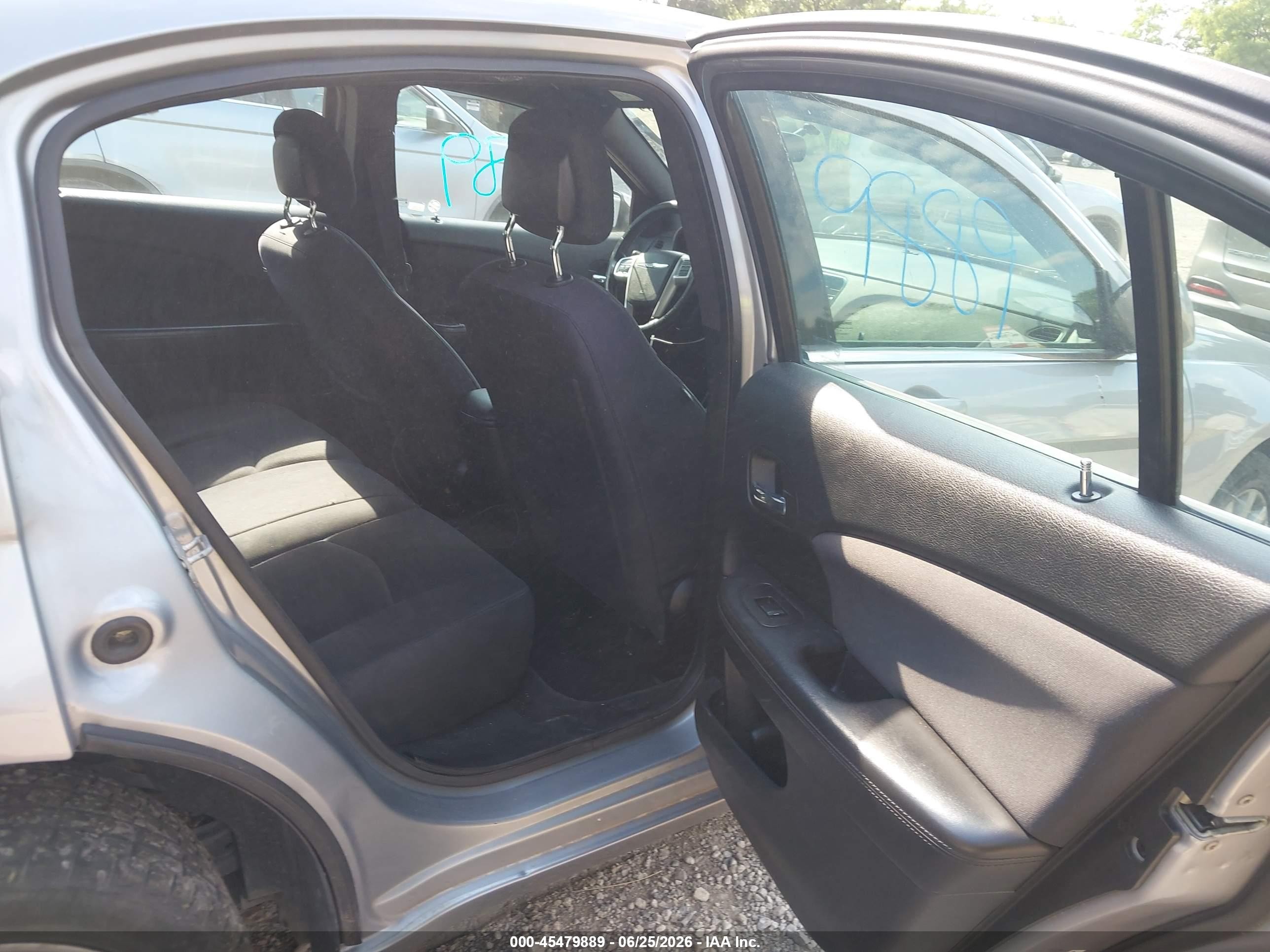 2013 Chrysler 200 Touring Silver vin: 1C3CCBBG4DN718013