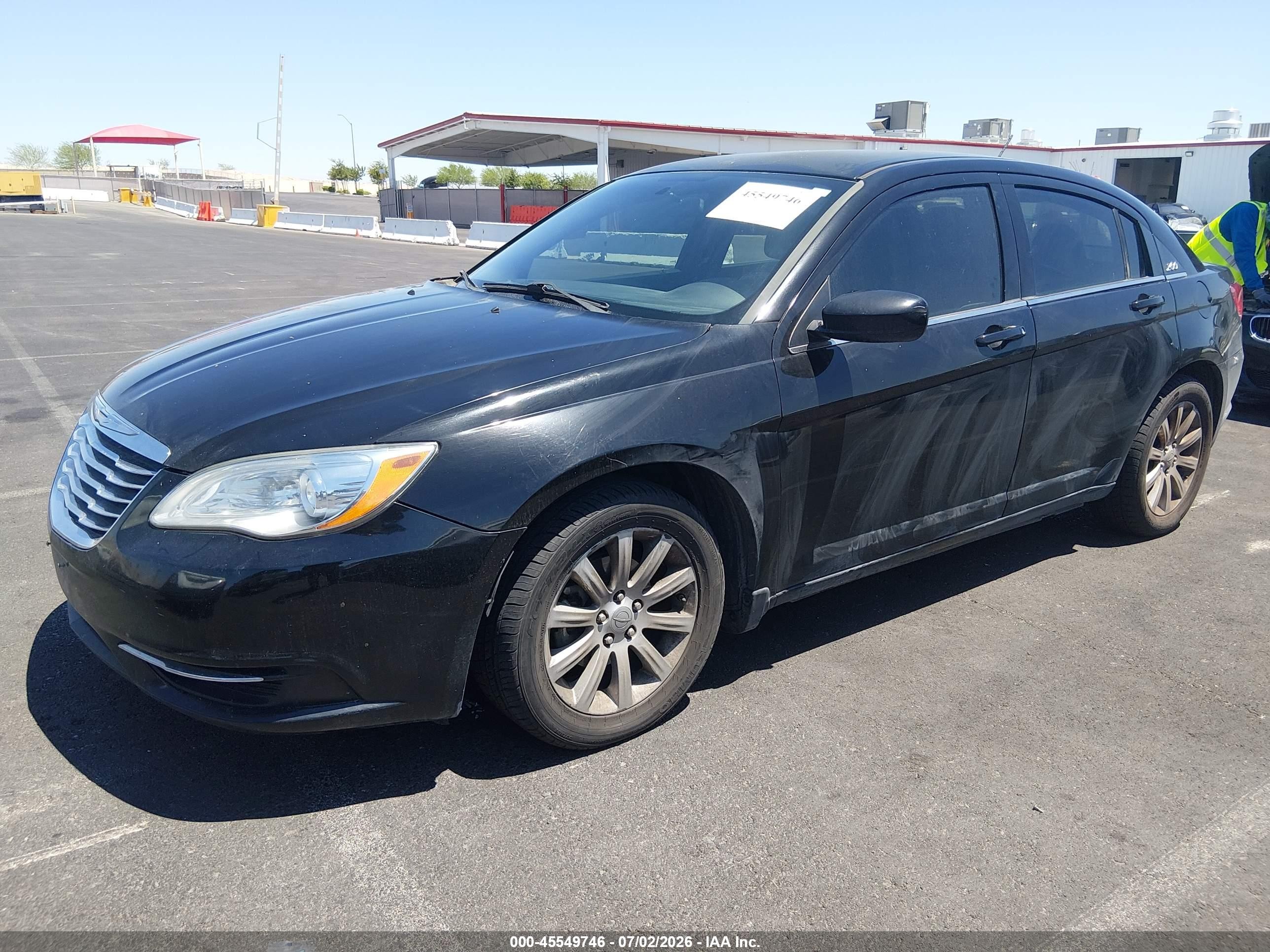 2014 Chrysler 200 Touring Черный vin: 1C3CCBBG5EN113953