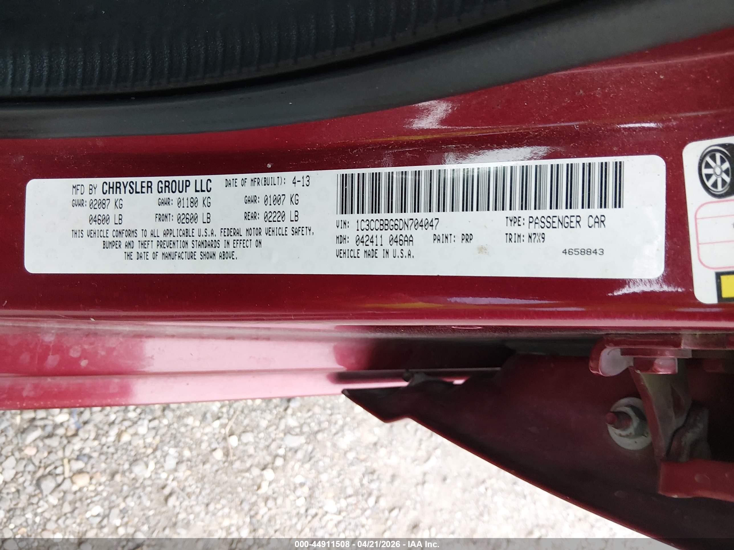 2013 Chrysler 200 Touring Red vin: 1C3CCBBG6DN704047