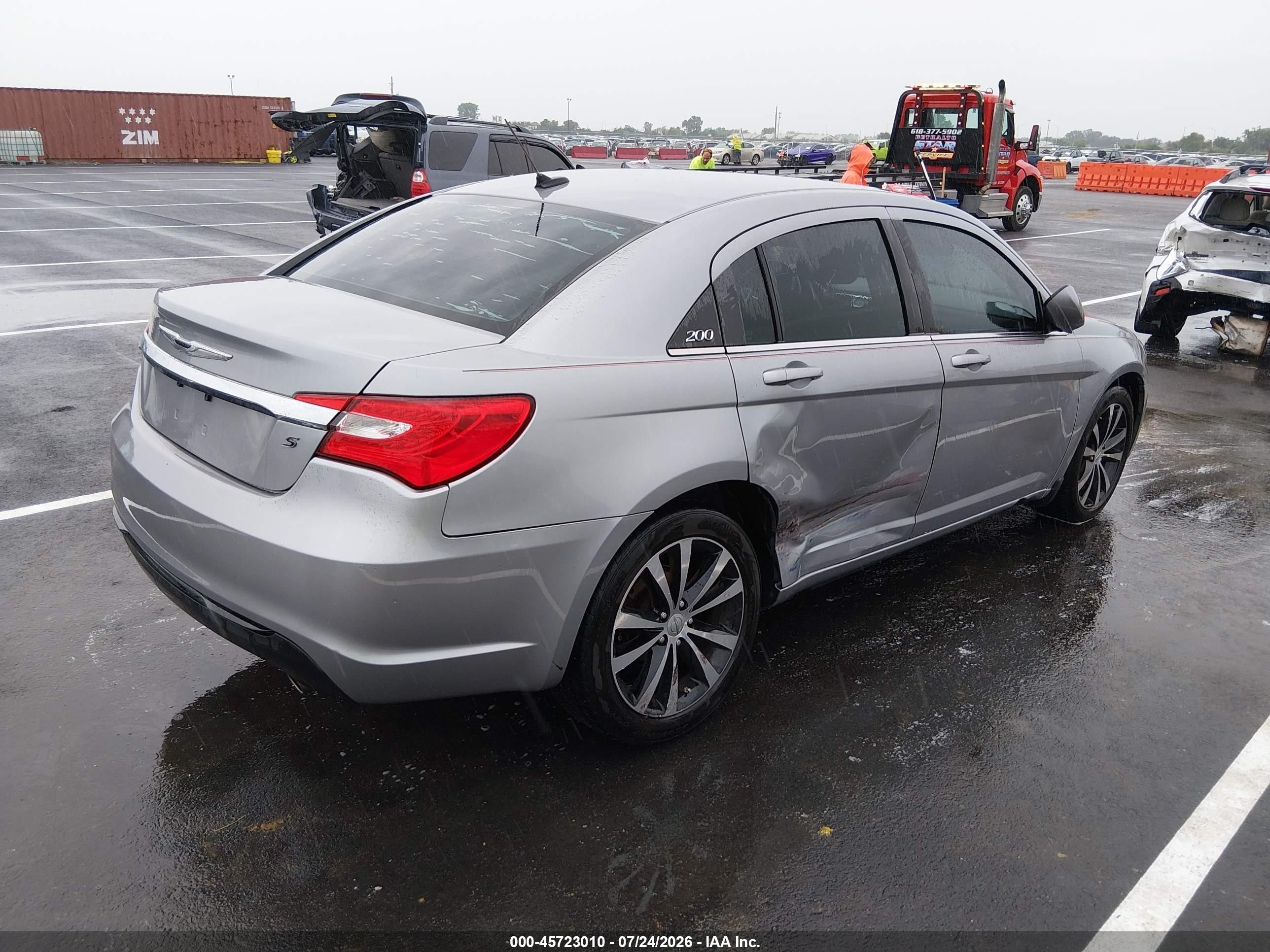 2013 Chrysler 200 Touring Silver vin: 1C3CCBBG6DN728154