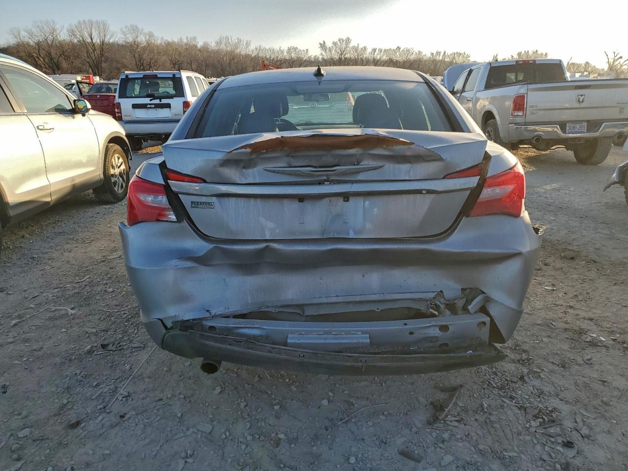 2013 Chrysler 200 Touring Silver vin: 1C3CCBBG7DN527489