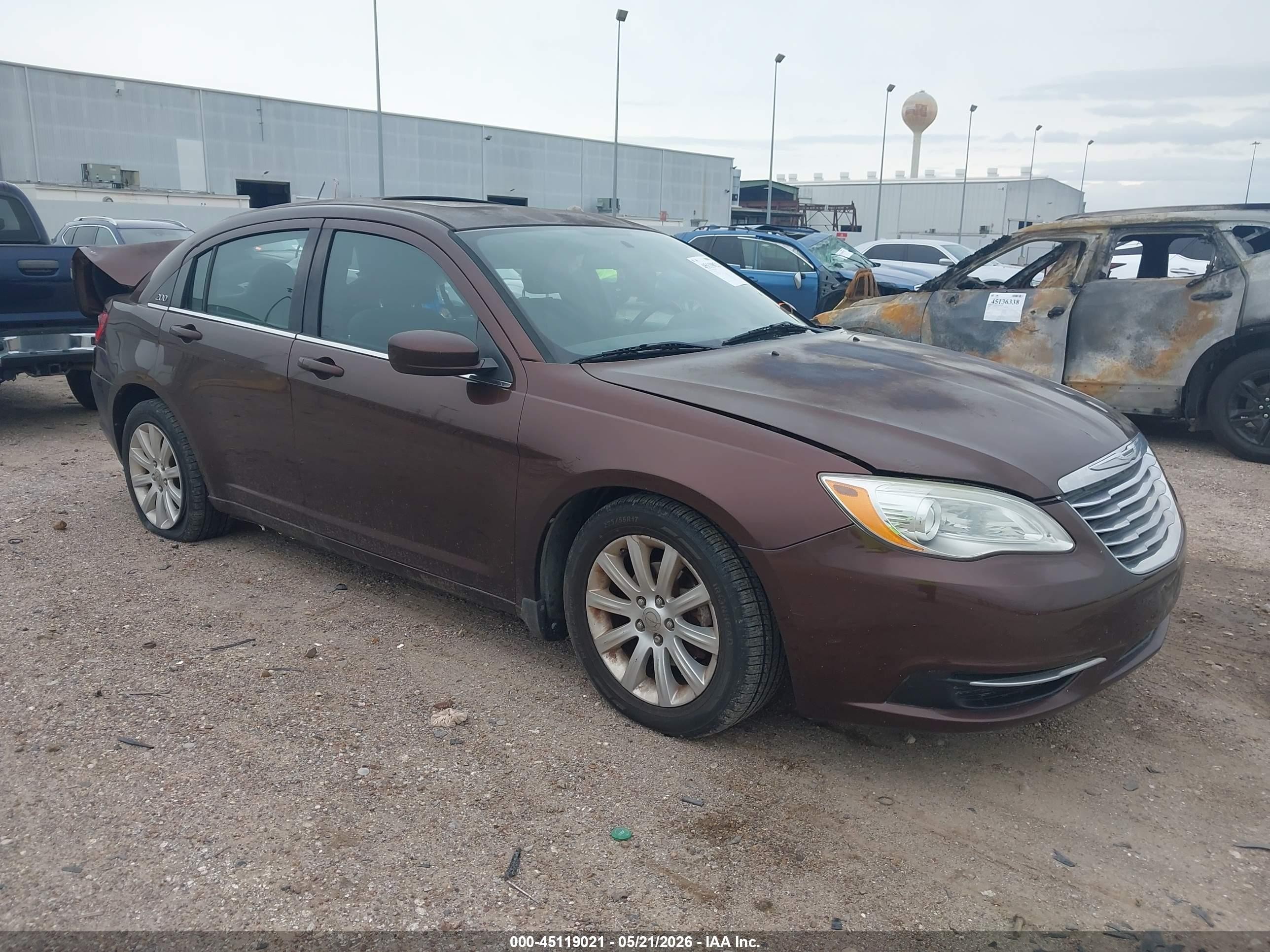 2013 Chrysler 200 Touring Dark Brown vin: 1C3CCBBG7DN659832