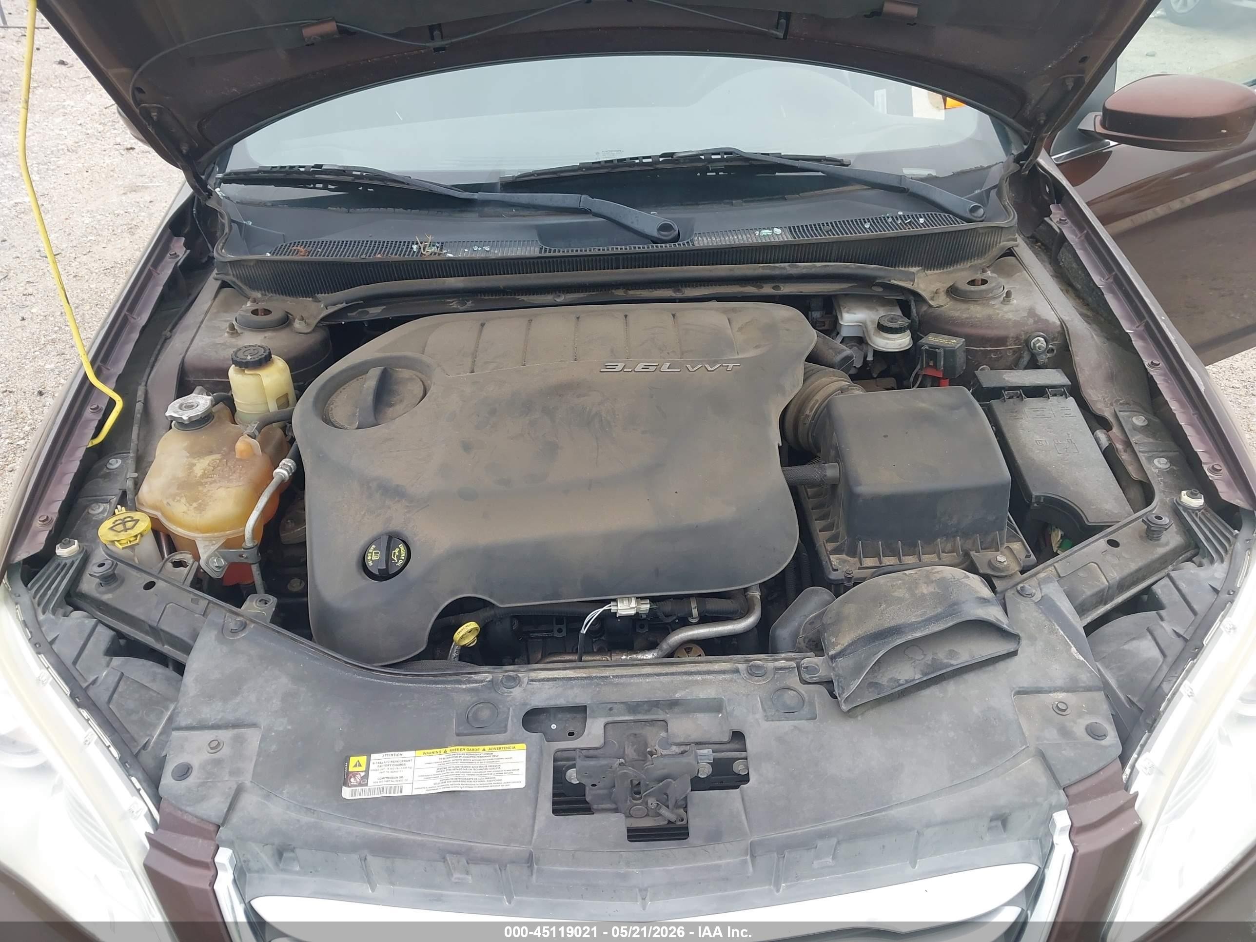 2013 Chrysler 200 Touring Dark Brown vin: 1C3CCBBG7DN659832