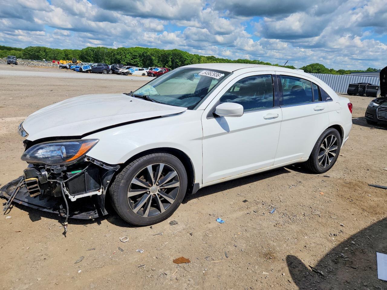 2013 Chrysler 200 Touring White vin: 1C3CCBBG7DN715848