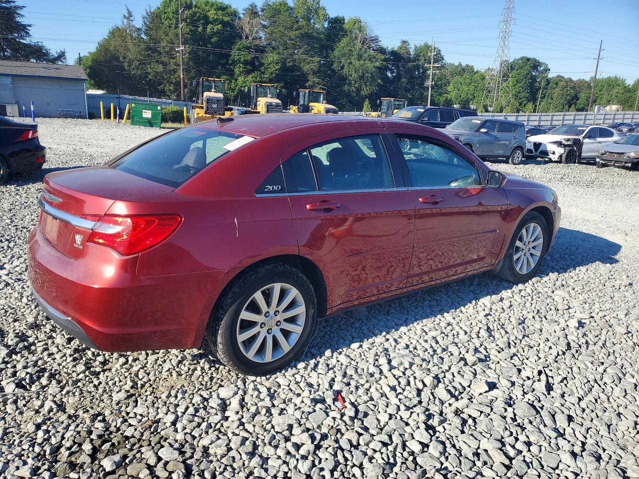 2013 Chrysler 200 Touring Burgundy vin: 1C3CCBBG8DN678664