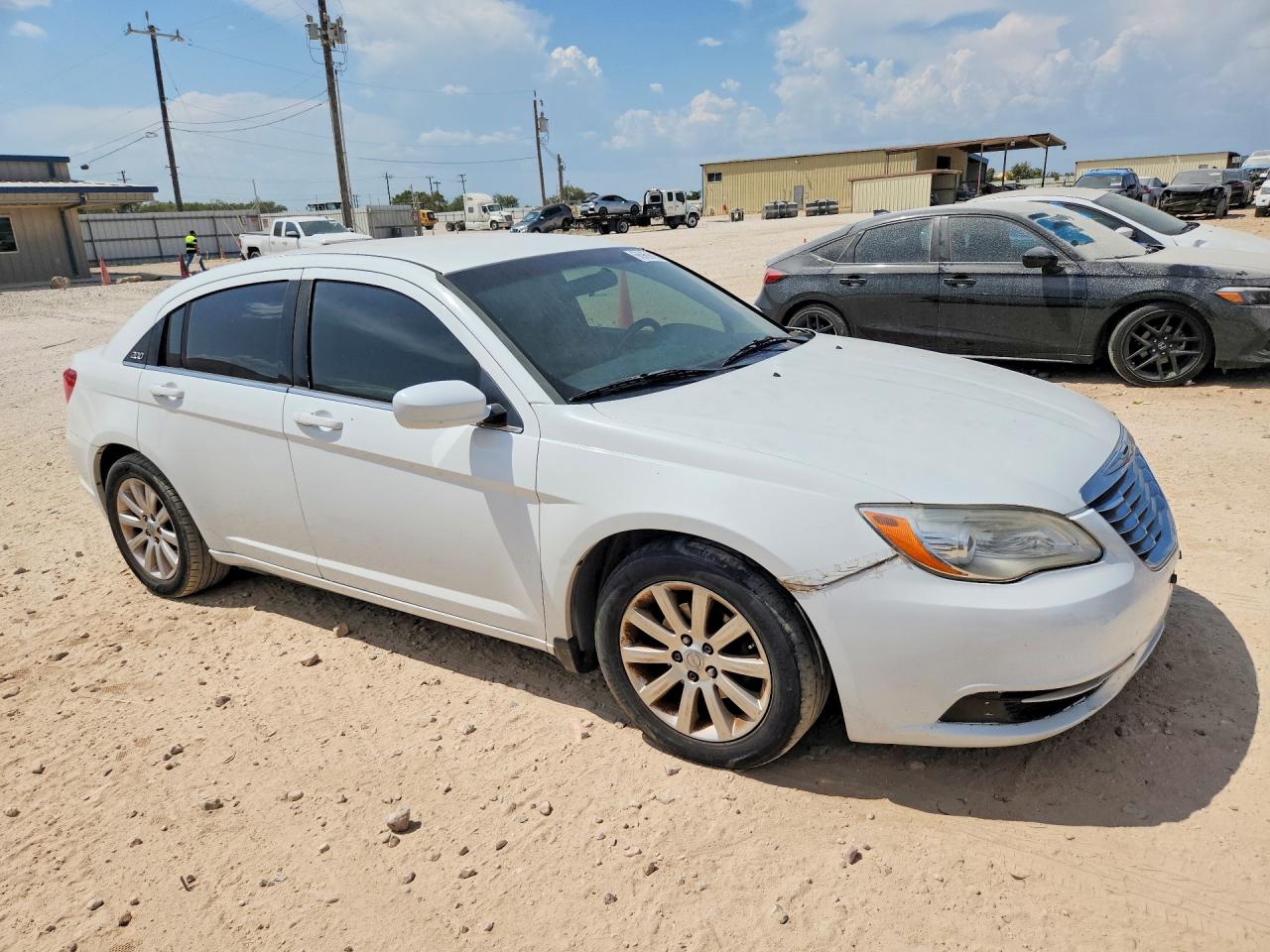 2014 Chrysler 200 Touring Белый vin: 1C3CCBBG8EN114529