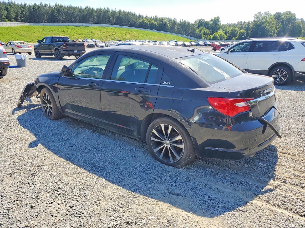 2014 Chrysler 200 Touring Черный vin: 1C3CCBBG8EN120122