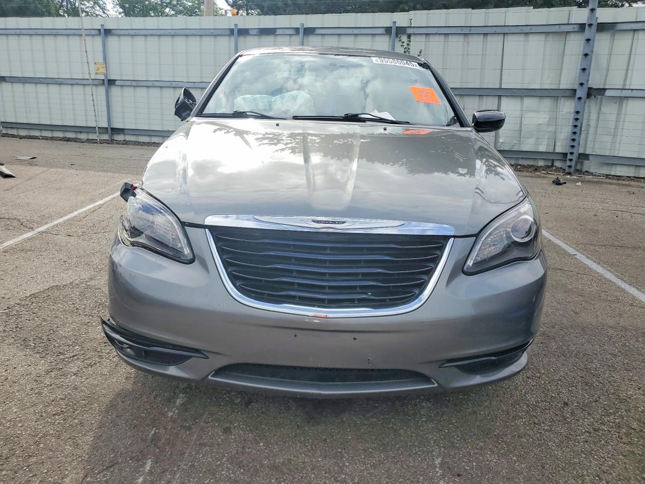 2013 Chrysler 200 Touring Silver vin: 1C3CCBBG9DN684781
