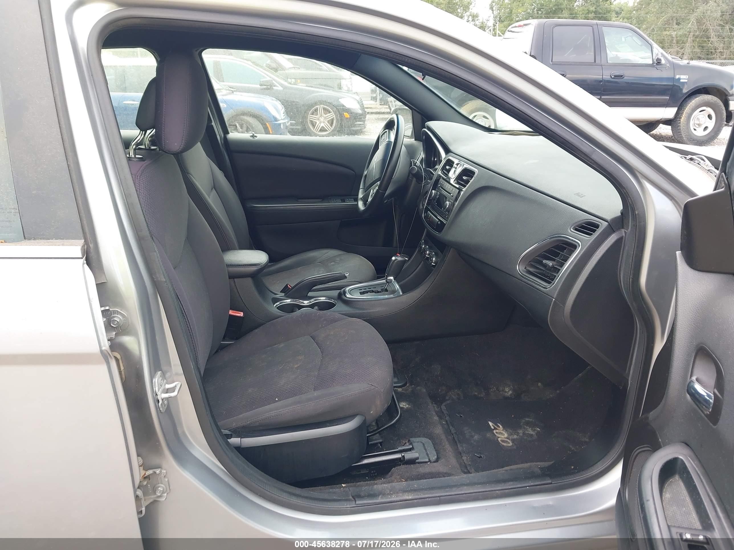2014 Chrysler 200 Touring Gray vin: 1C3CCBBG9EN120002