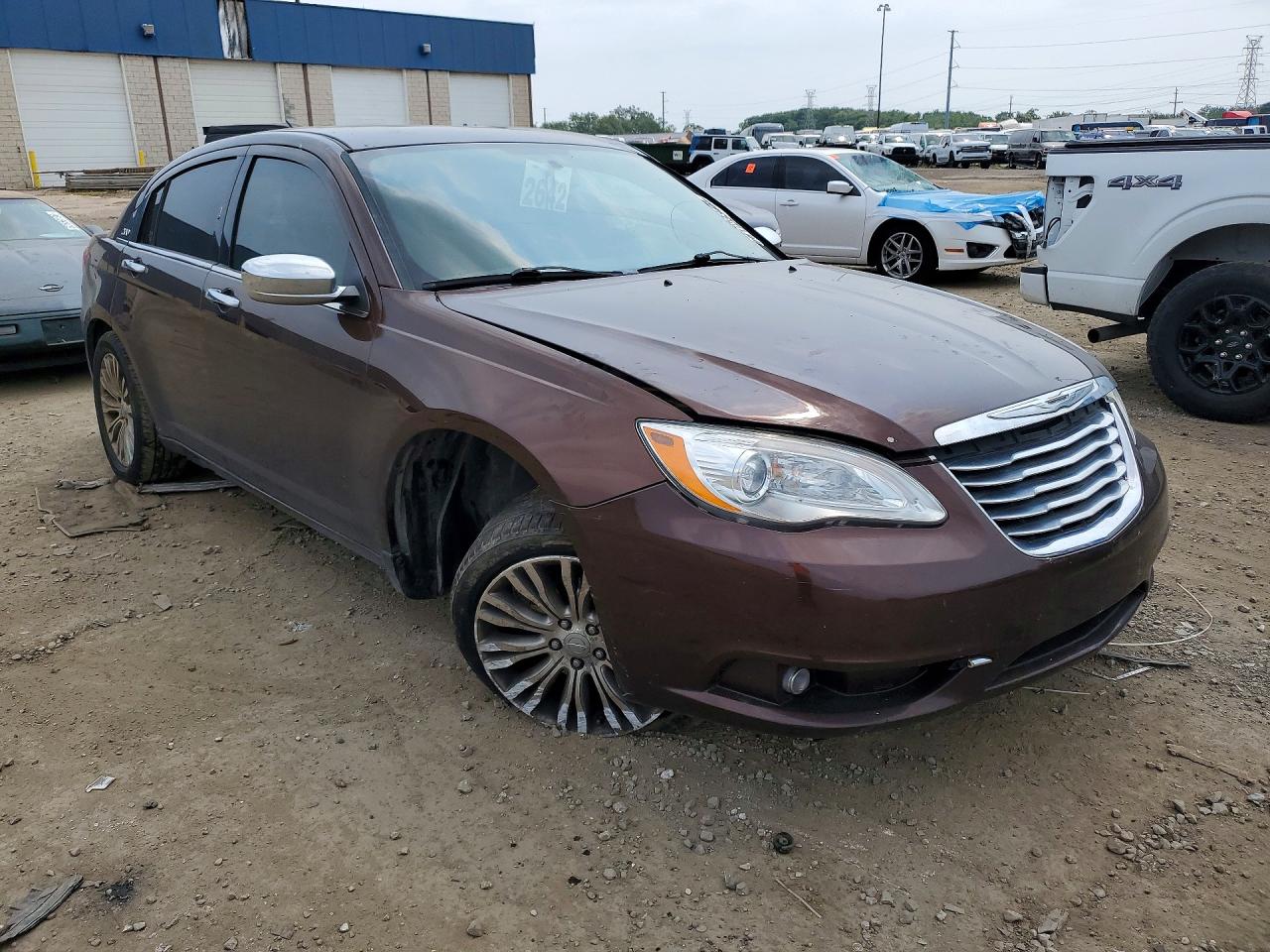 2012 Chrysler 200 Limited Burgundy vin: 1C3CCBCB1CN305693