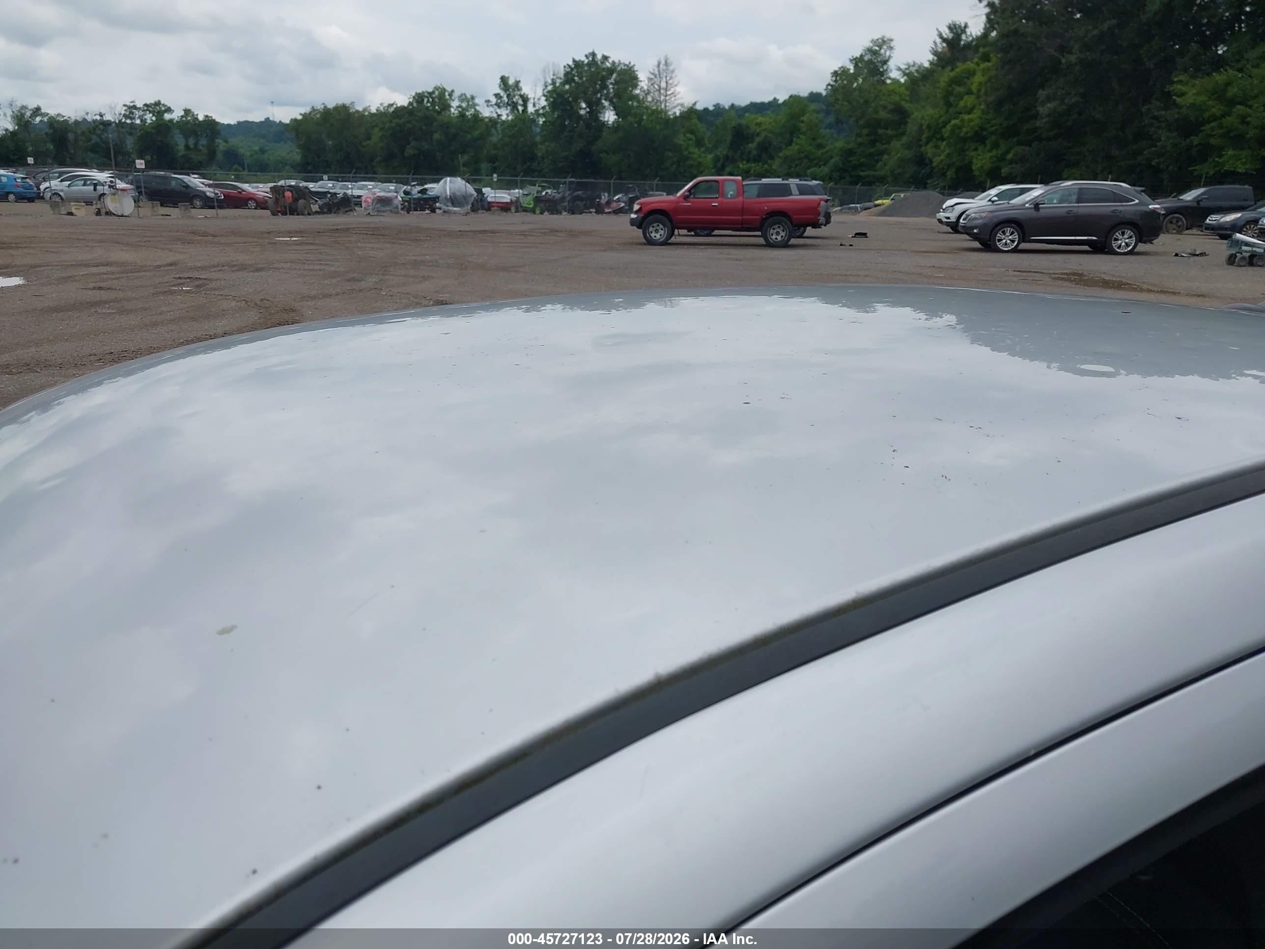 2012 Chrysler 200 Limited Silver vin: 1C3CCBCB1CN330044