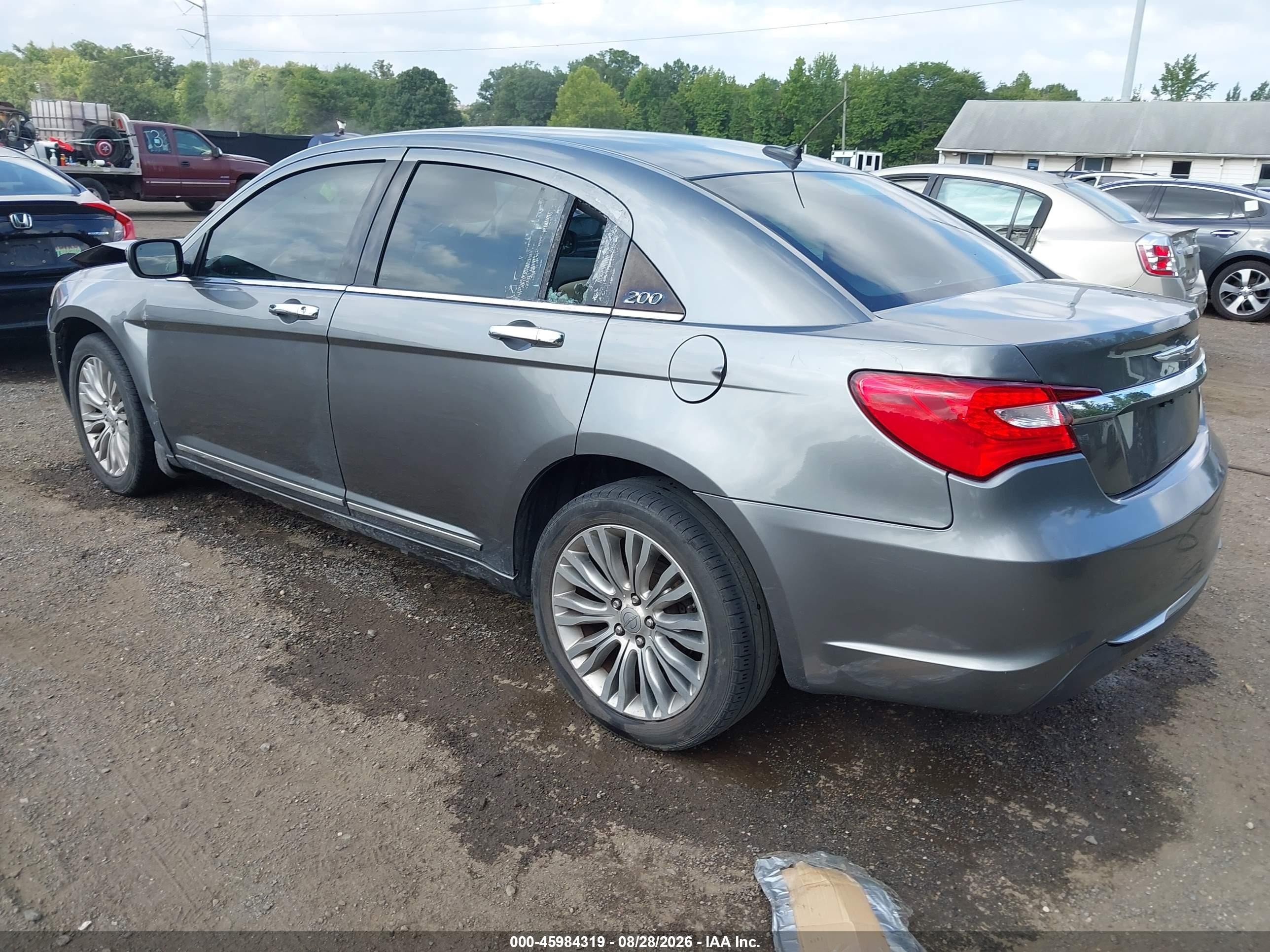 2012 Chrysler 200 Limited Gray vin: 1C3CCBCB2CN271330