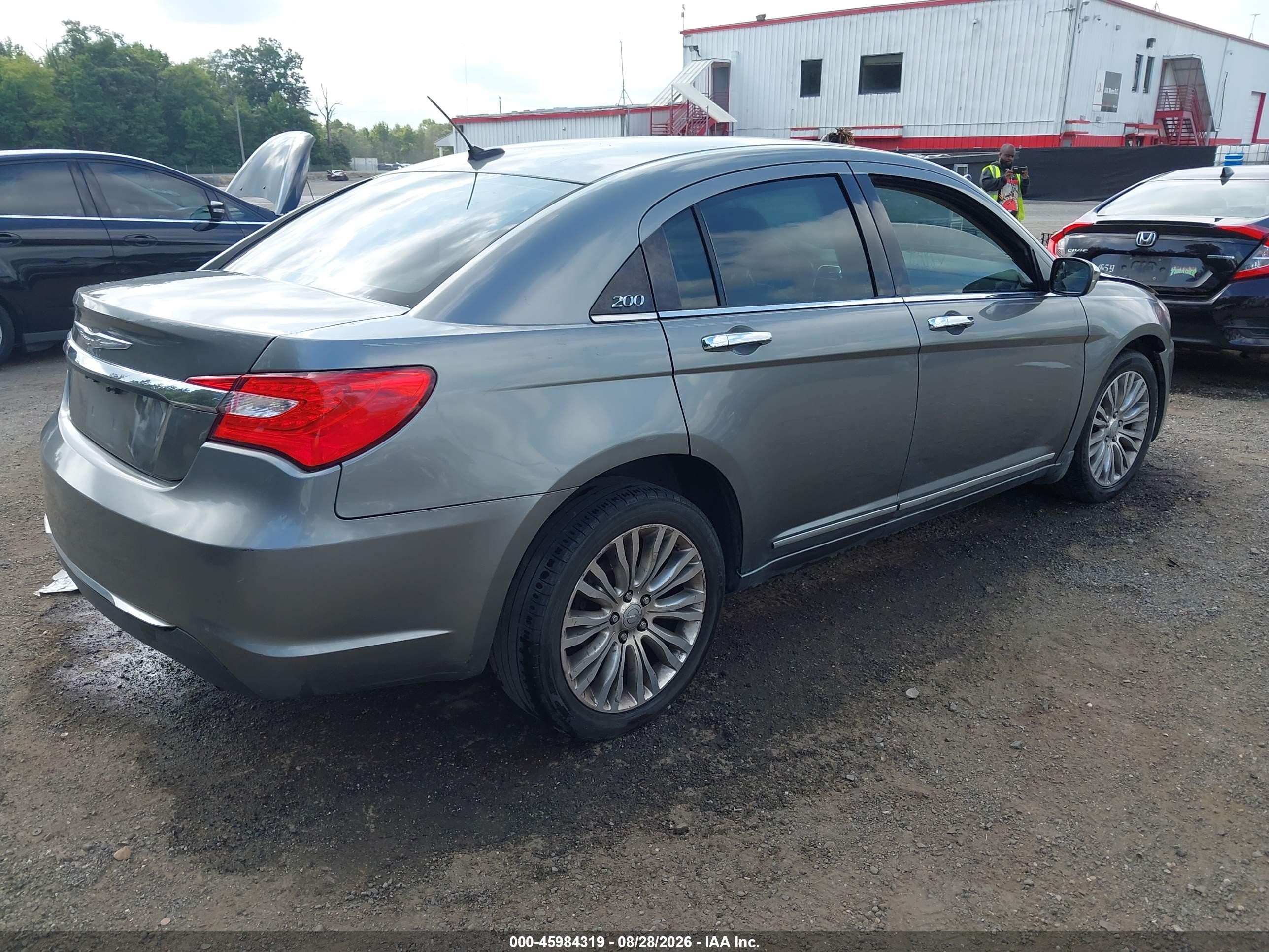 2012 Chrysler 200 Limited Gray vin: 1C3CCBCB2CN271330